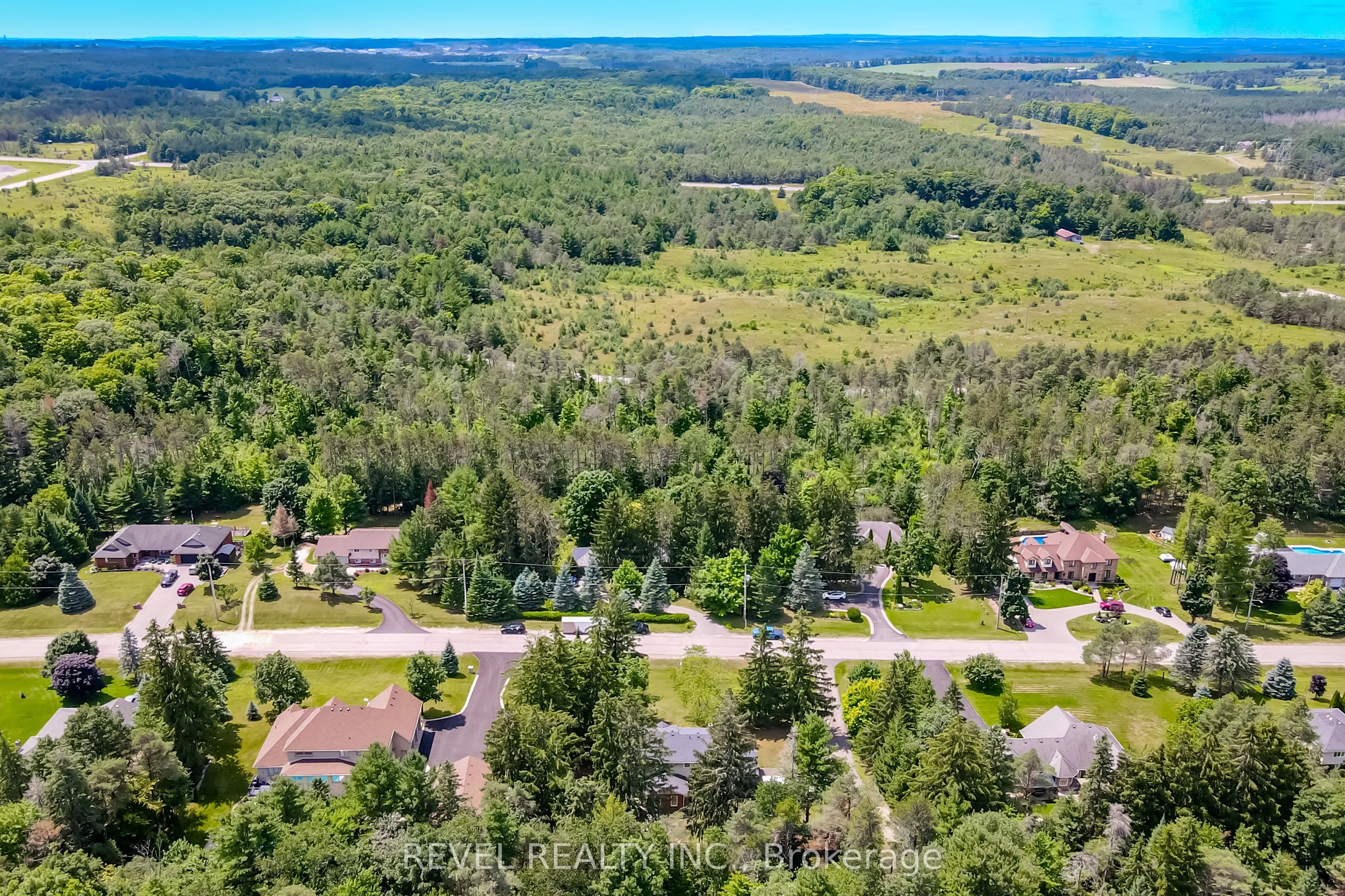46 Royal Estate Drive