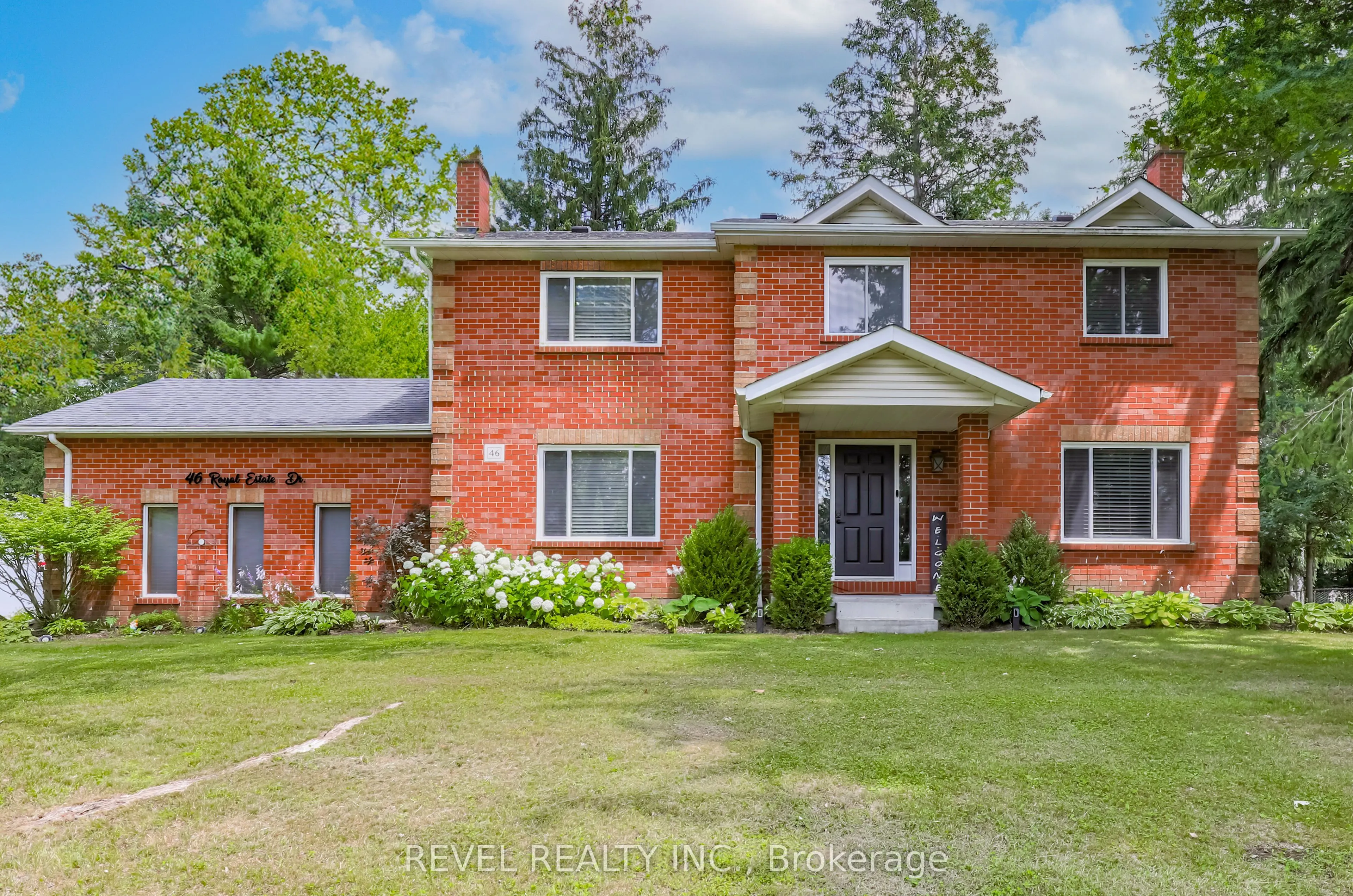 46 Royal Estate Drive
