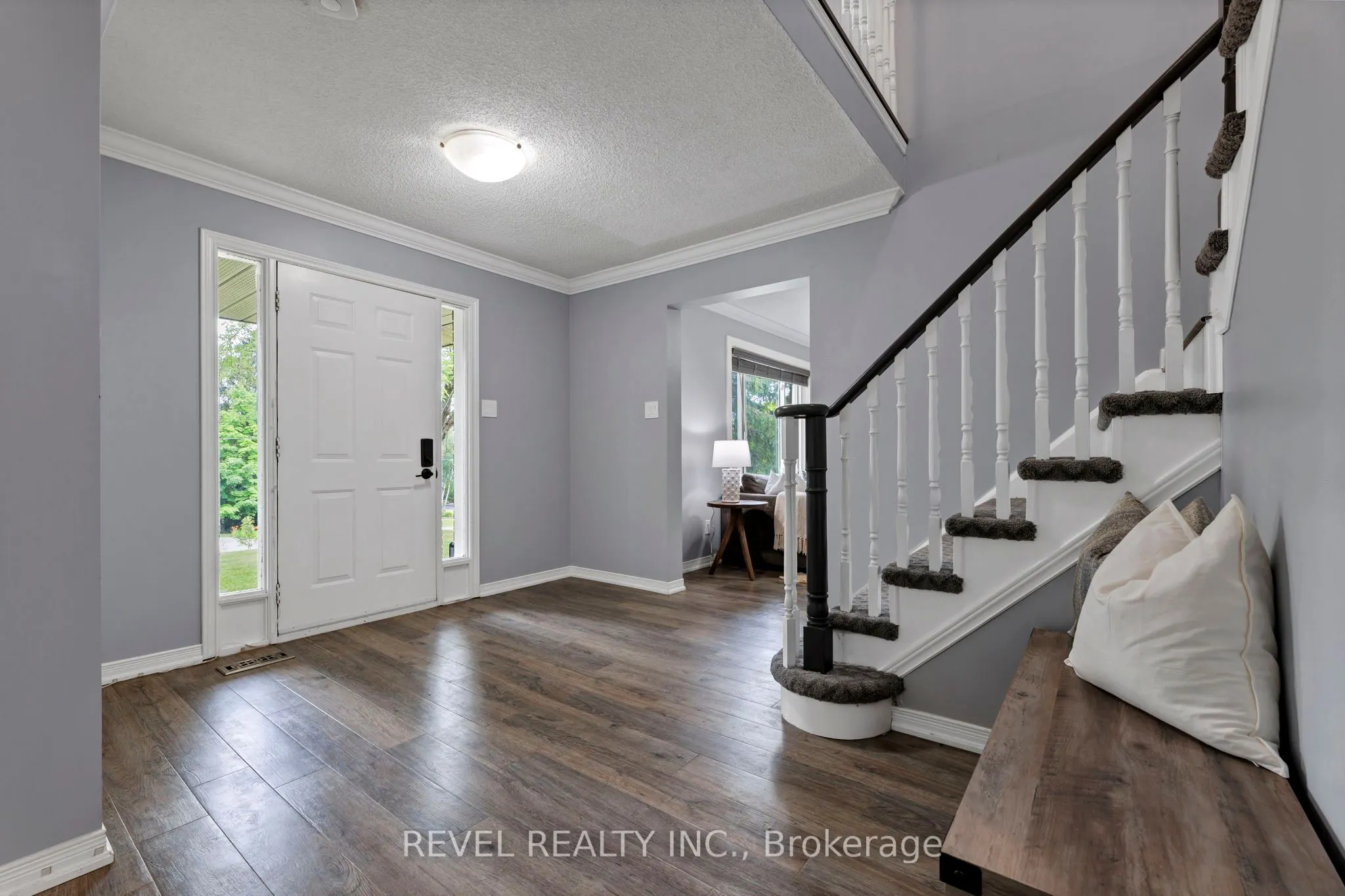 46 Royal Estate Drive