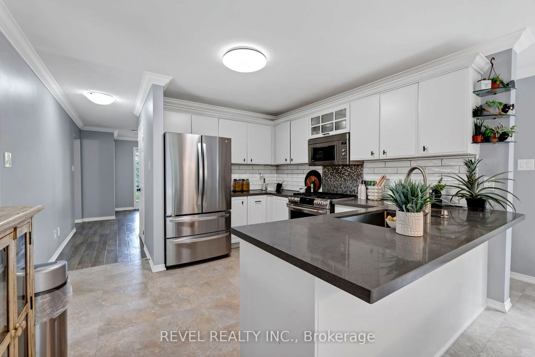 46 Royal Estate Drive