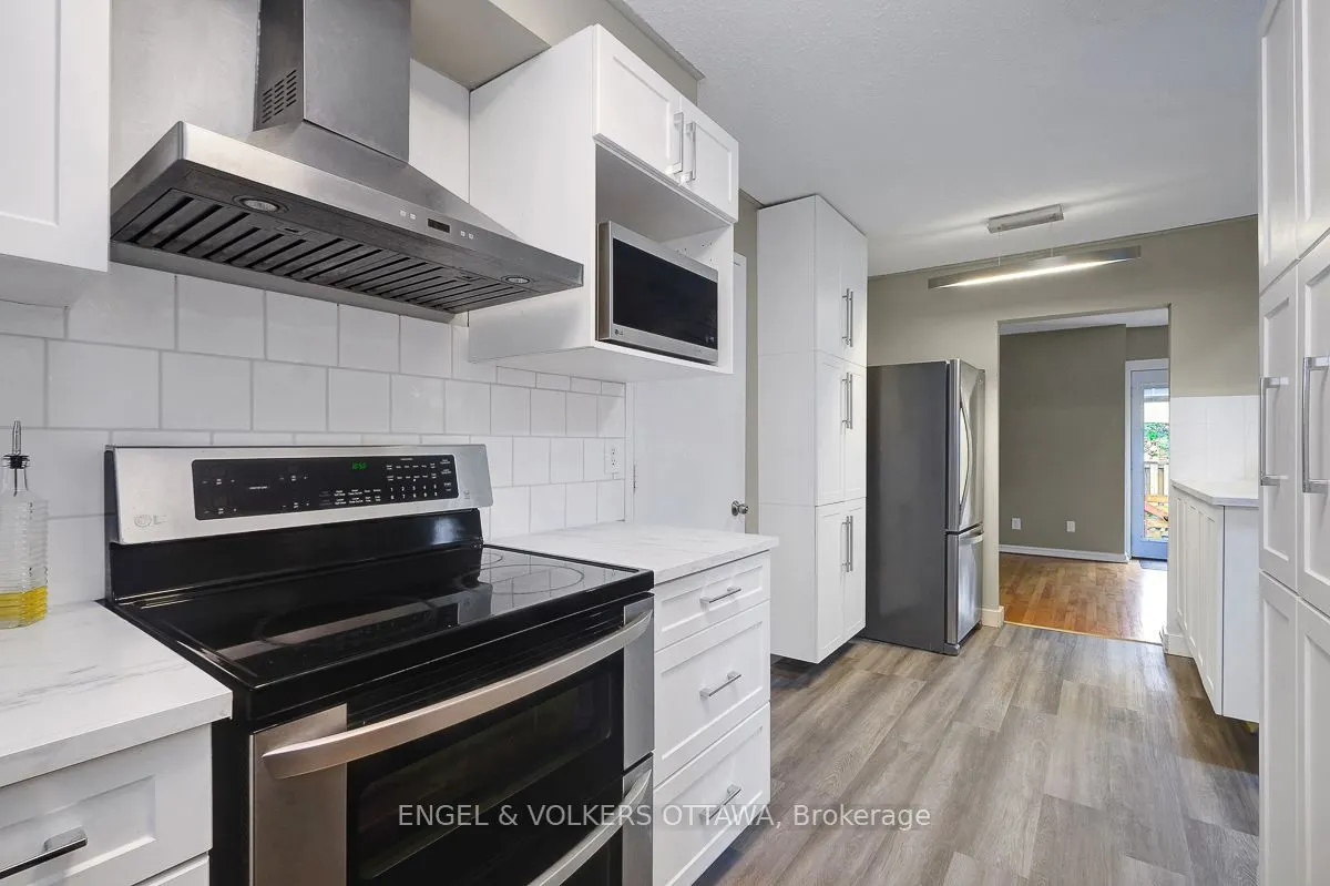 30 Sovereign Avenue