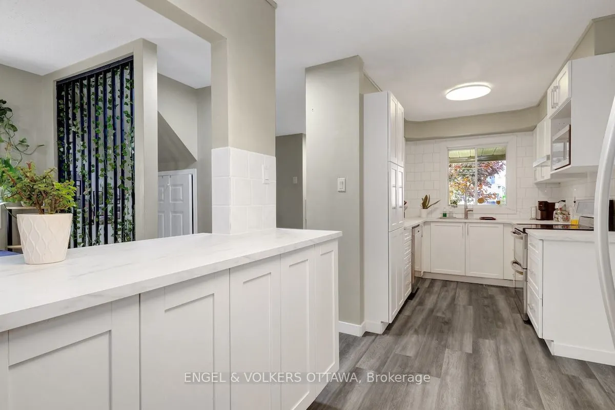 30 Sovereign Avenue