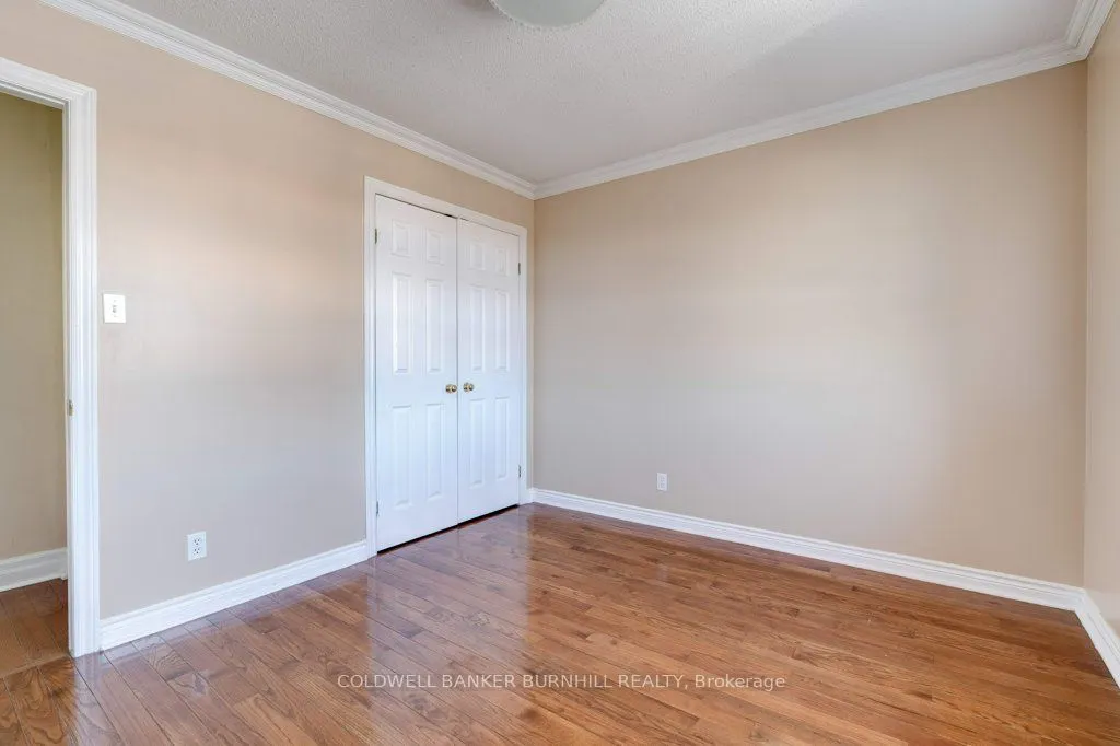 27 Pinewoods Drive