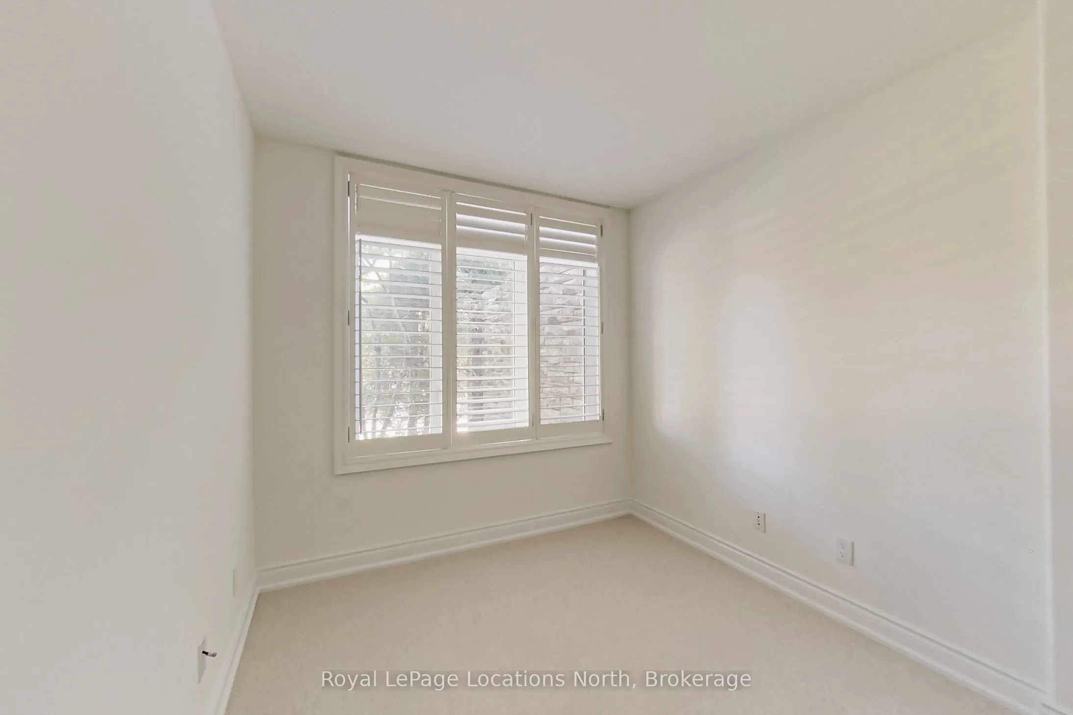 10 Bay Street E, #104