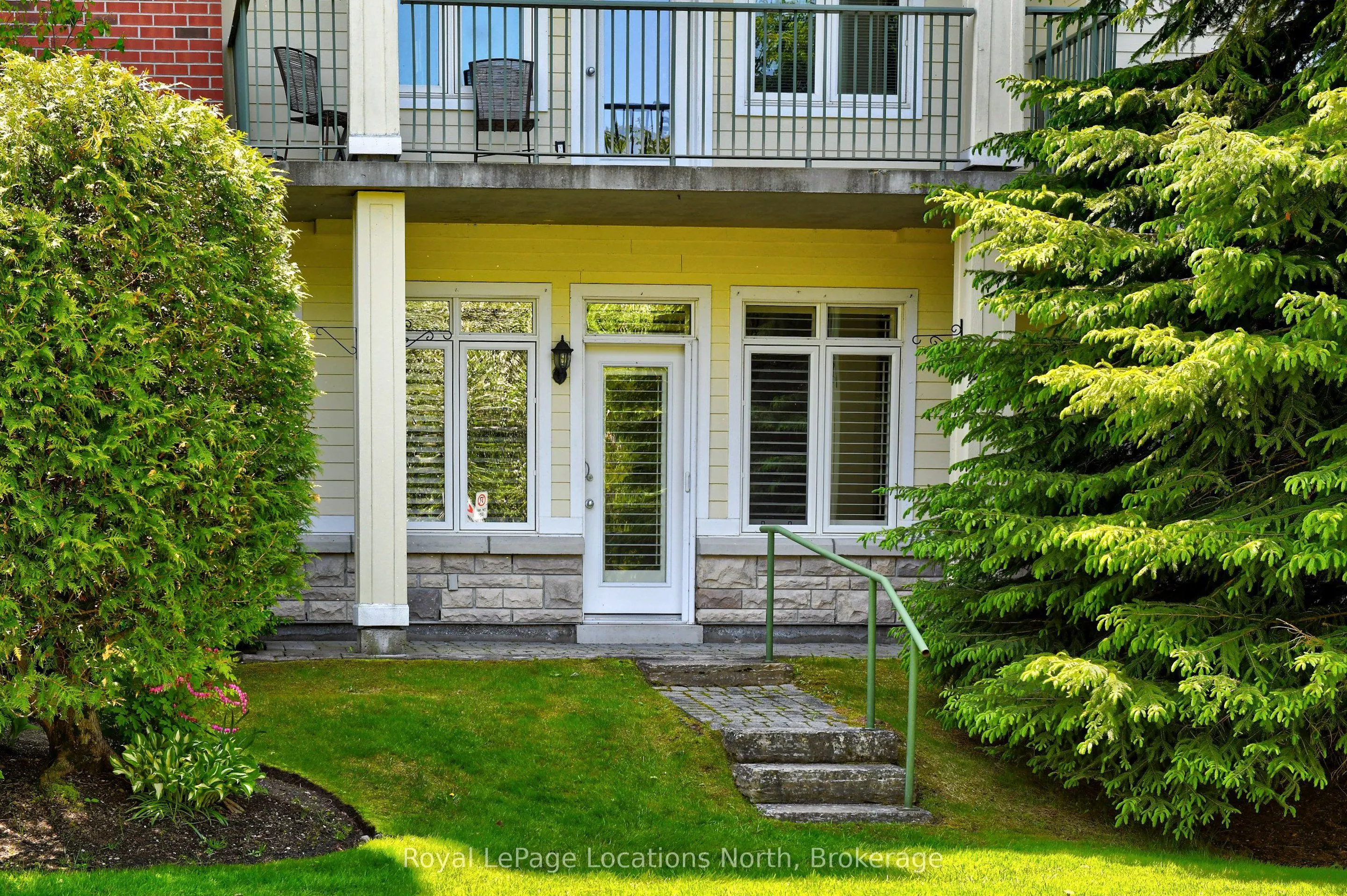 10 Bay Street E, #104