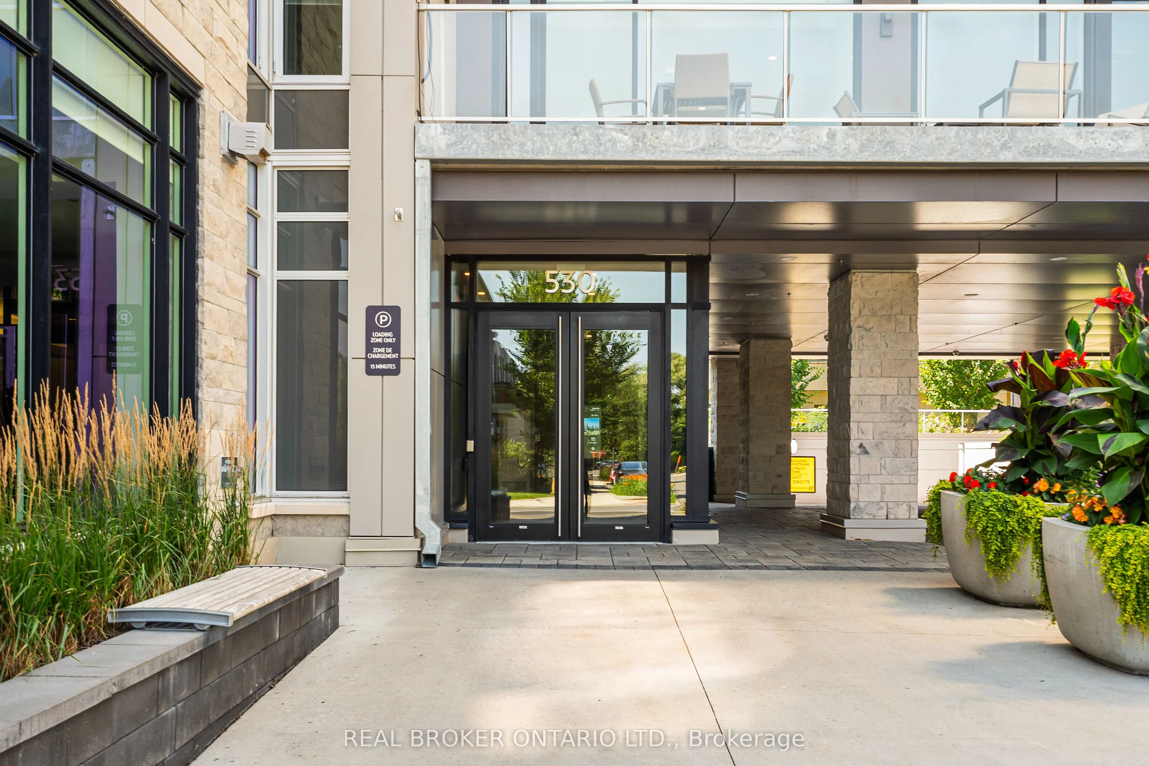530 De Mazenod Avenue, #310