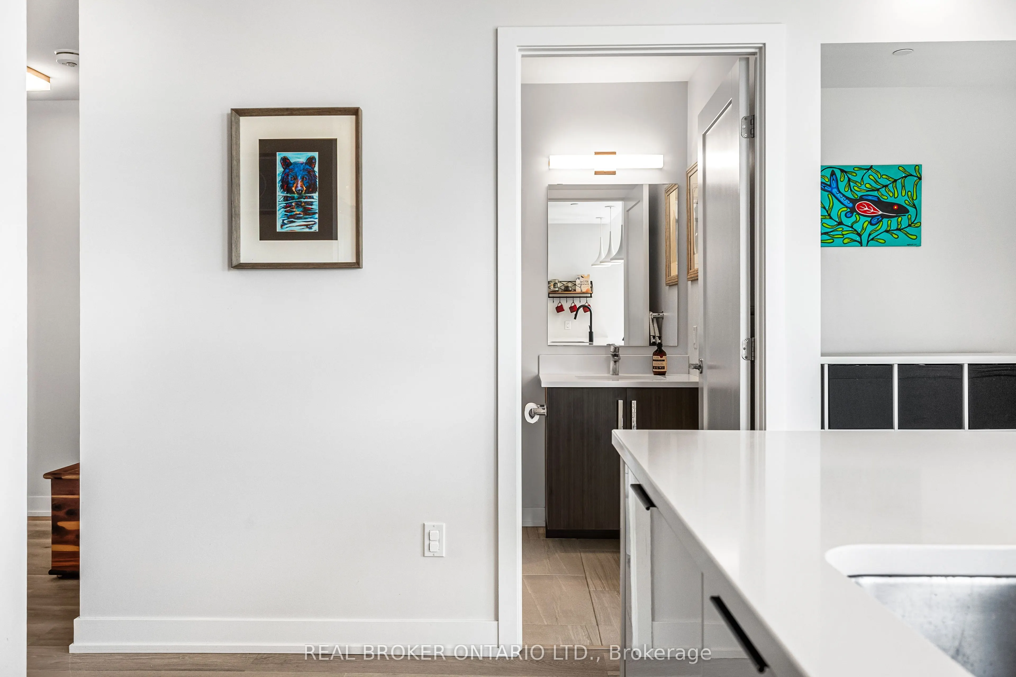 530 De Mazenod Avenue, #310