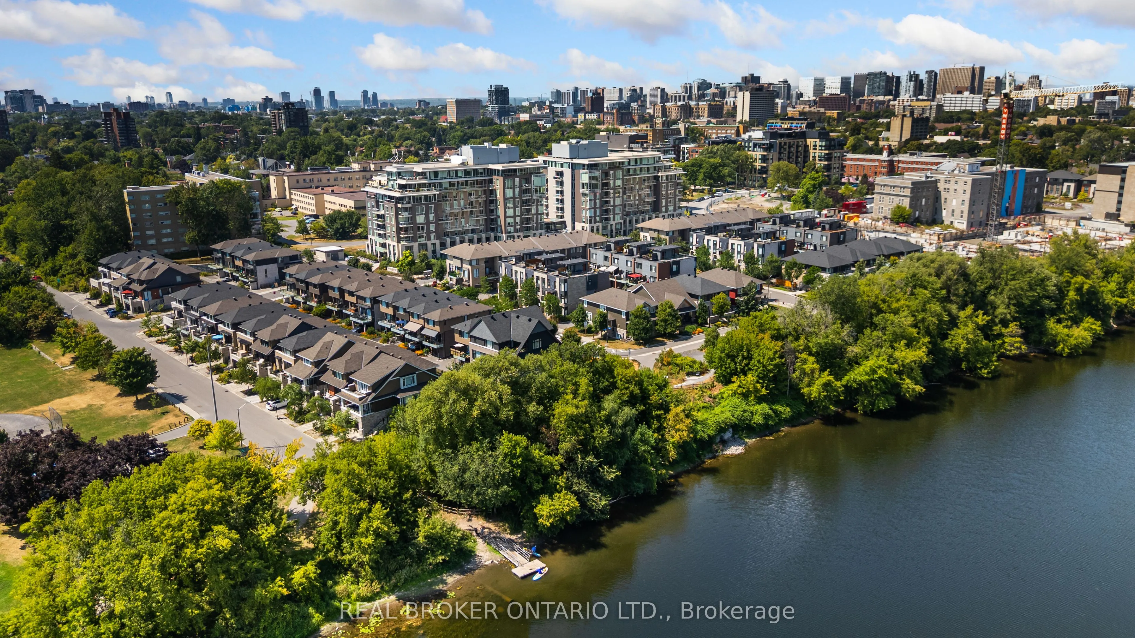 530 De Mazenod Avenue, #310