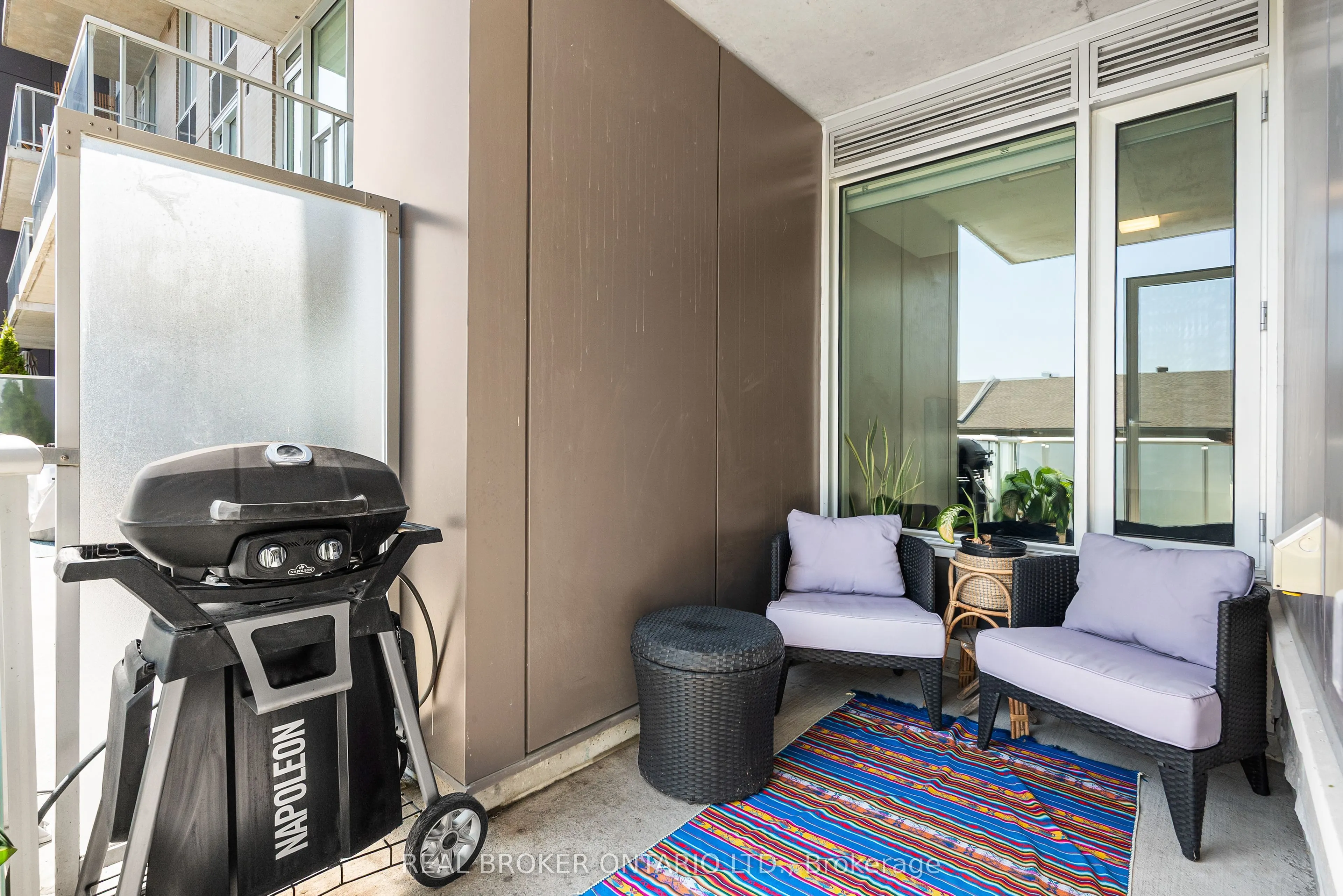 530 De Mazenod Avenue, #310