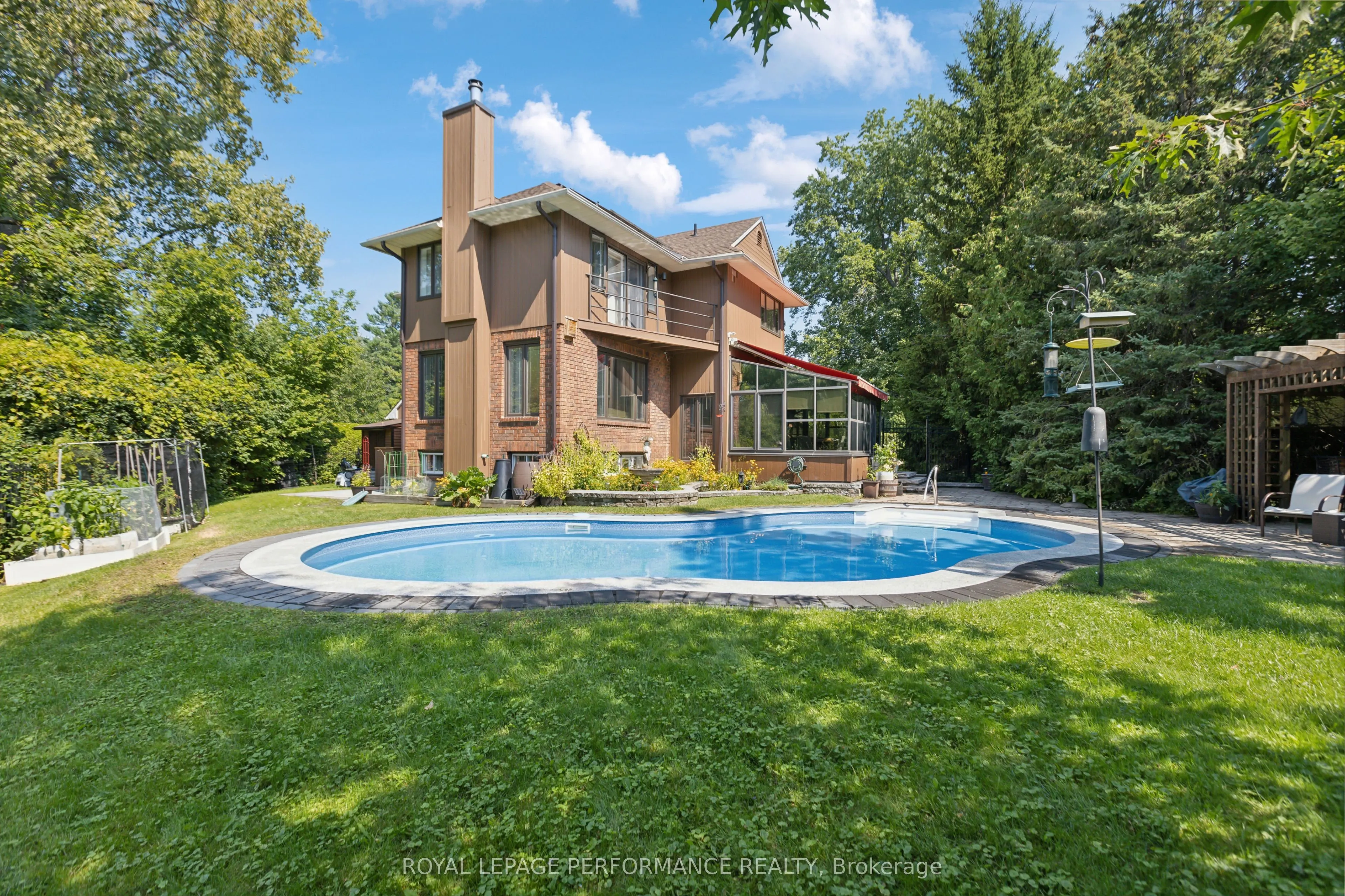 55 Delong Drive