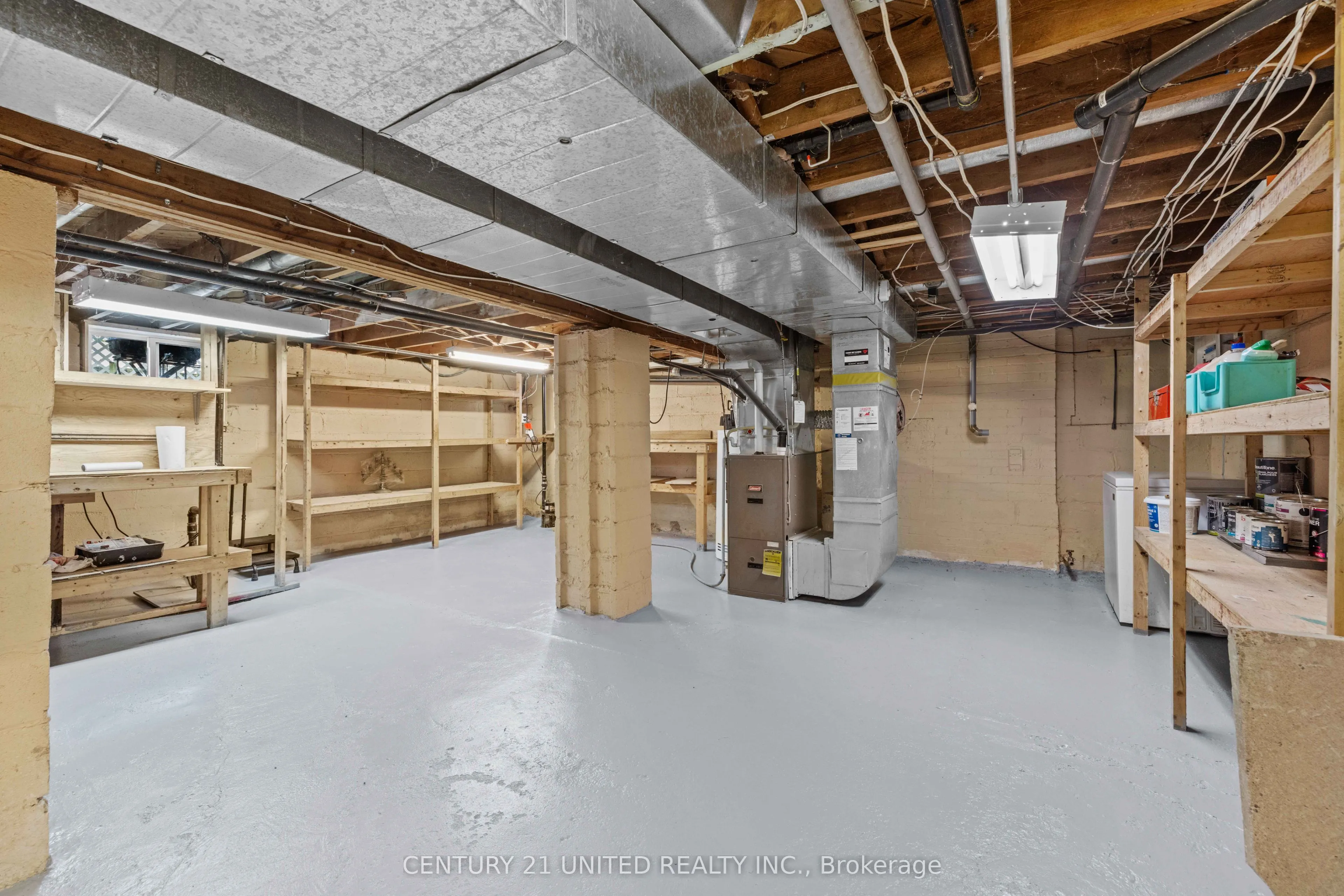 291 Sunset Boulevard