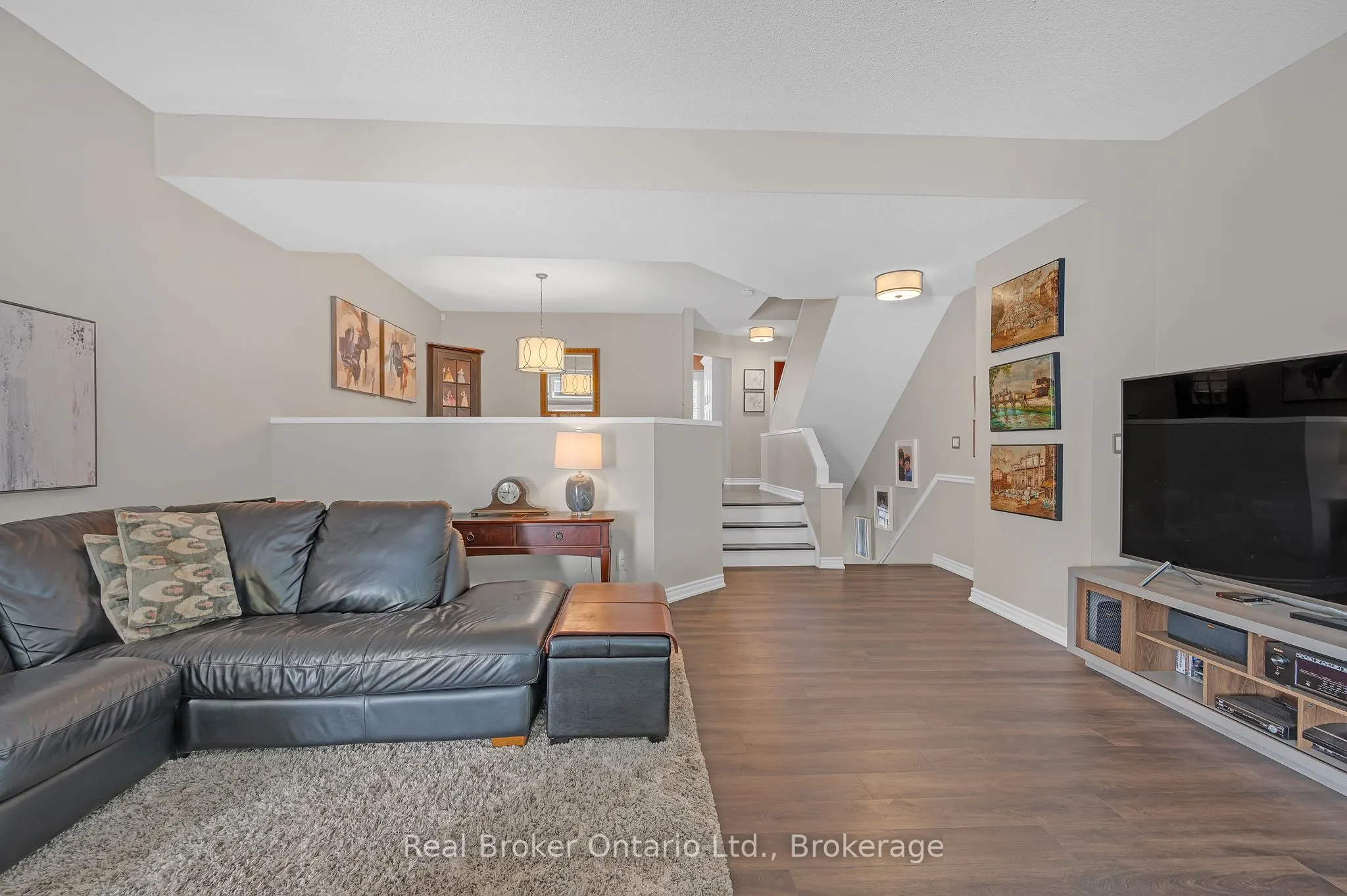 177 Main Street W, #8