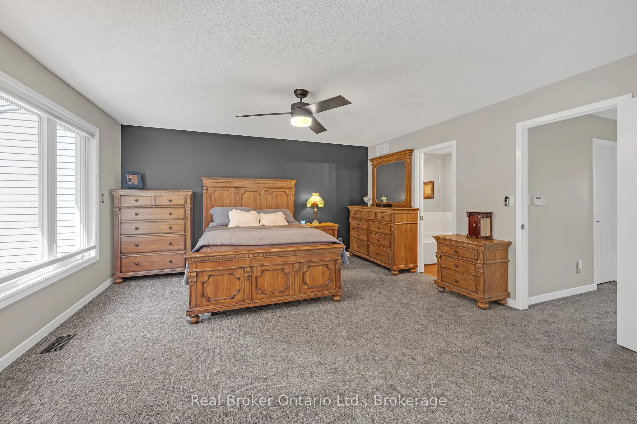 177 Main Street W, #8