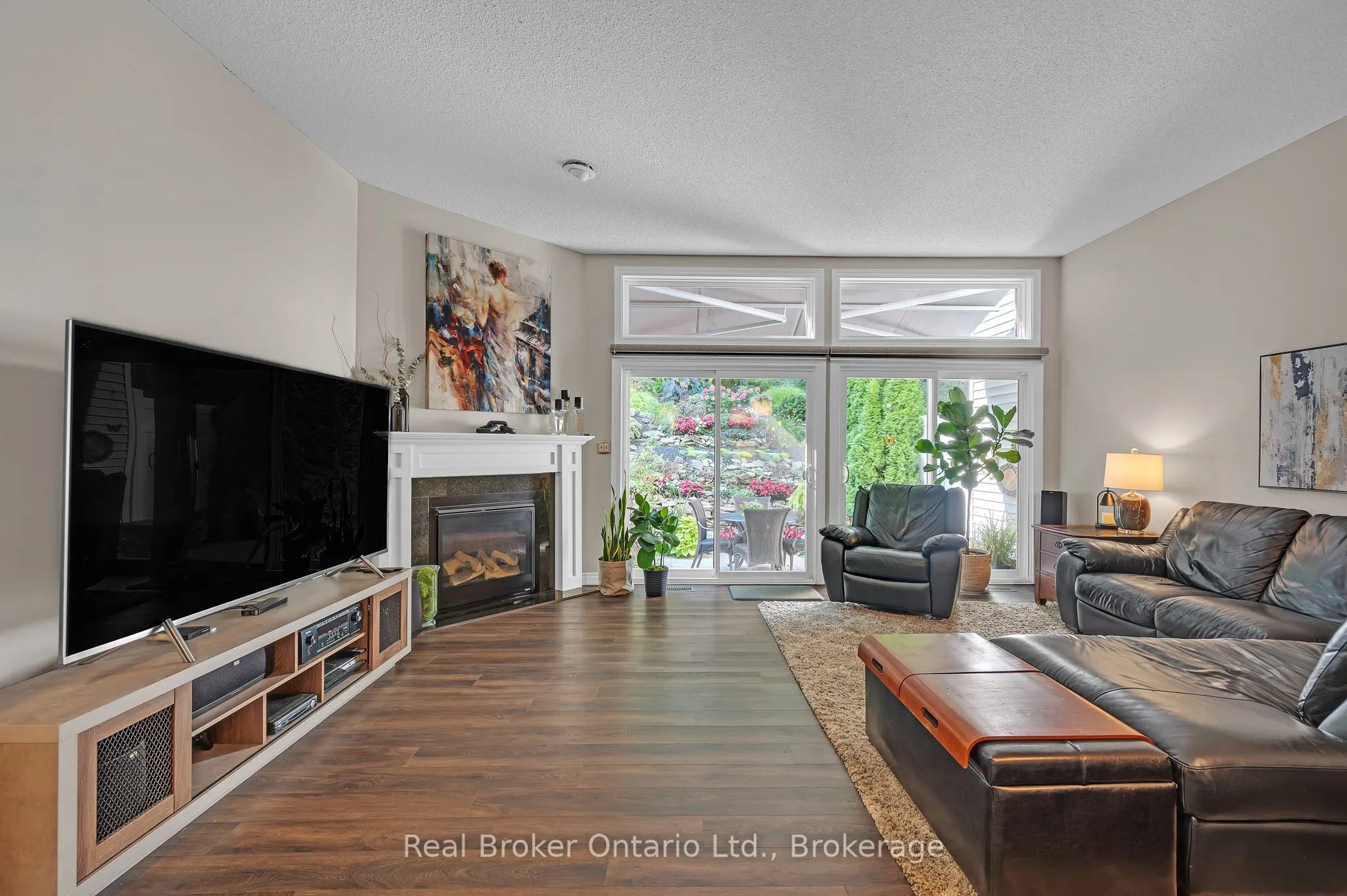177 Main Street W, #8