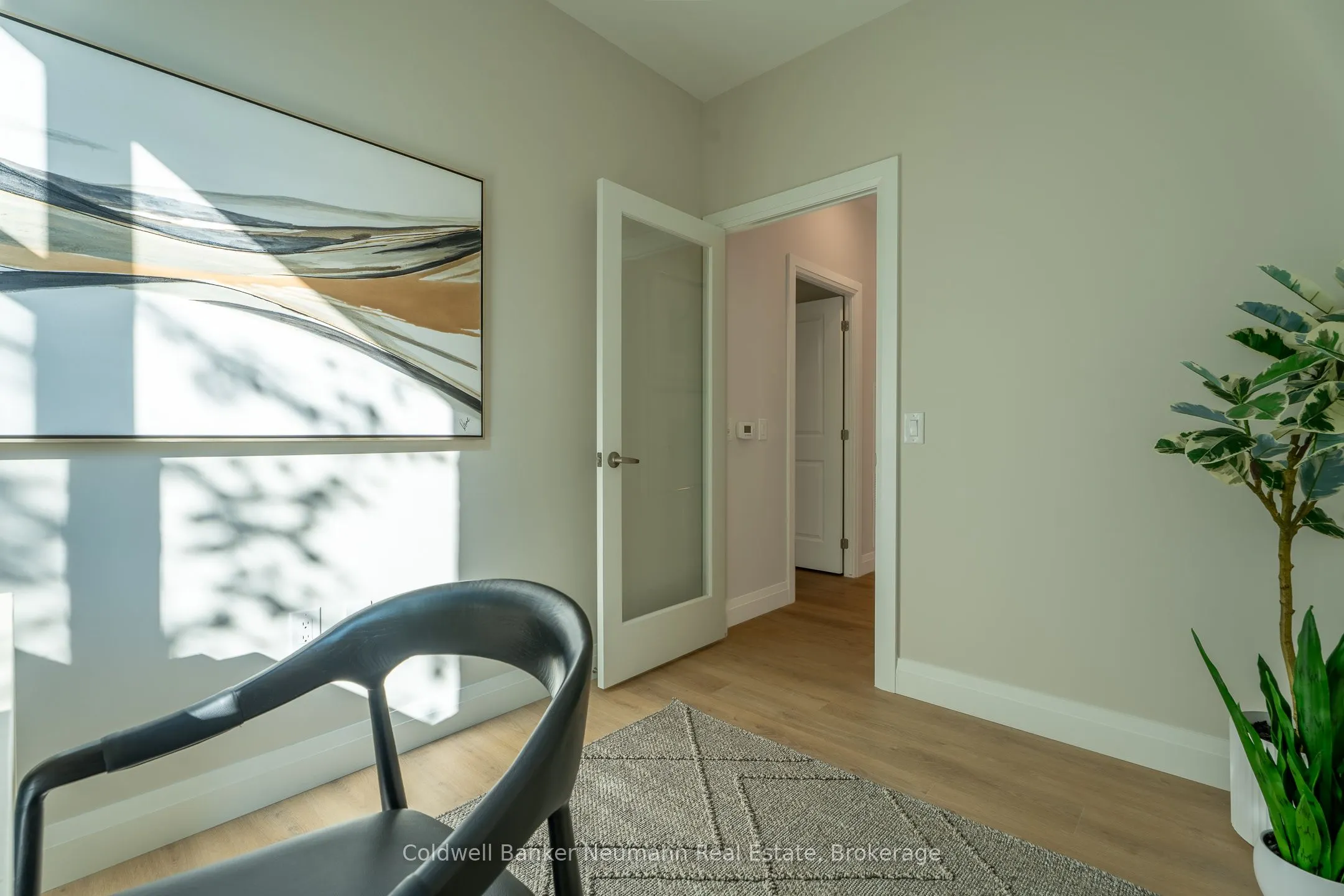 1882 Gordon Street, #216