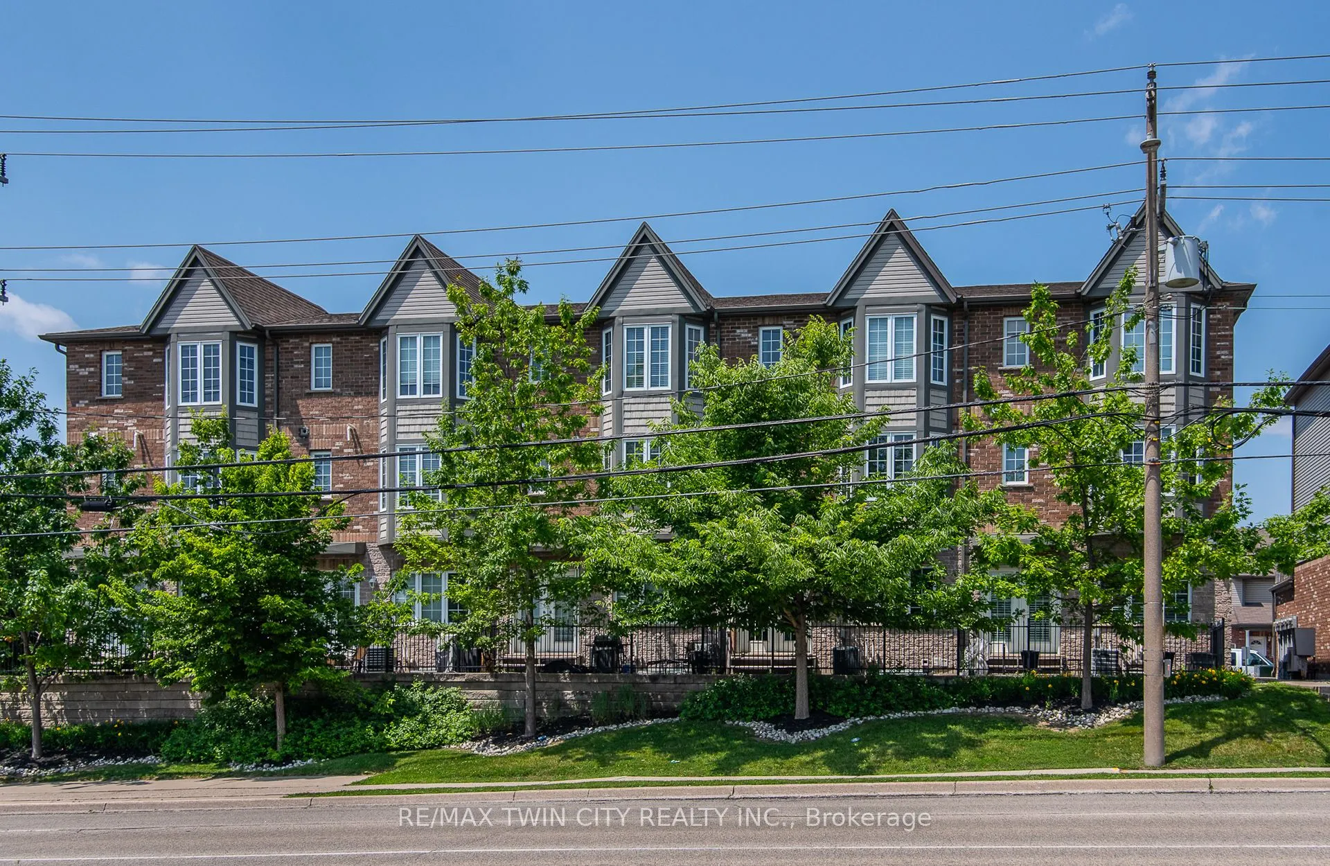 975 Strasburg Road, #22B