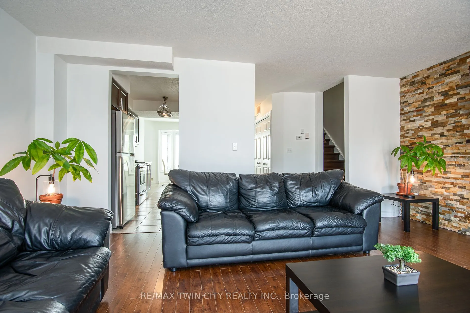 975 Strasburg Road, #22B