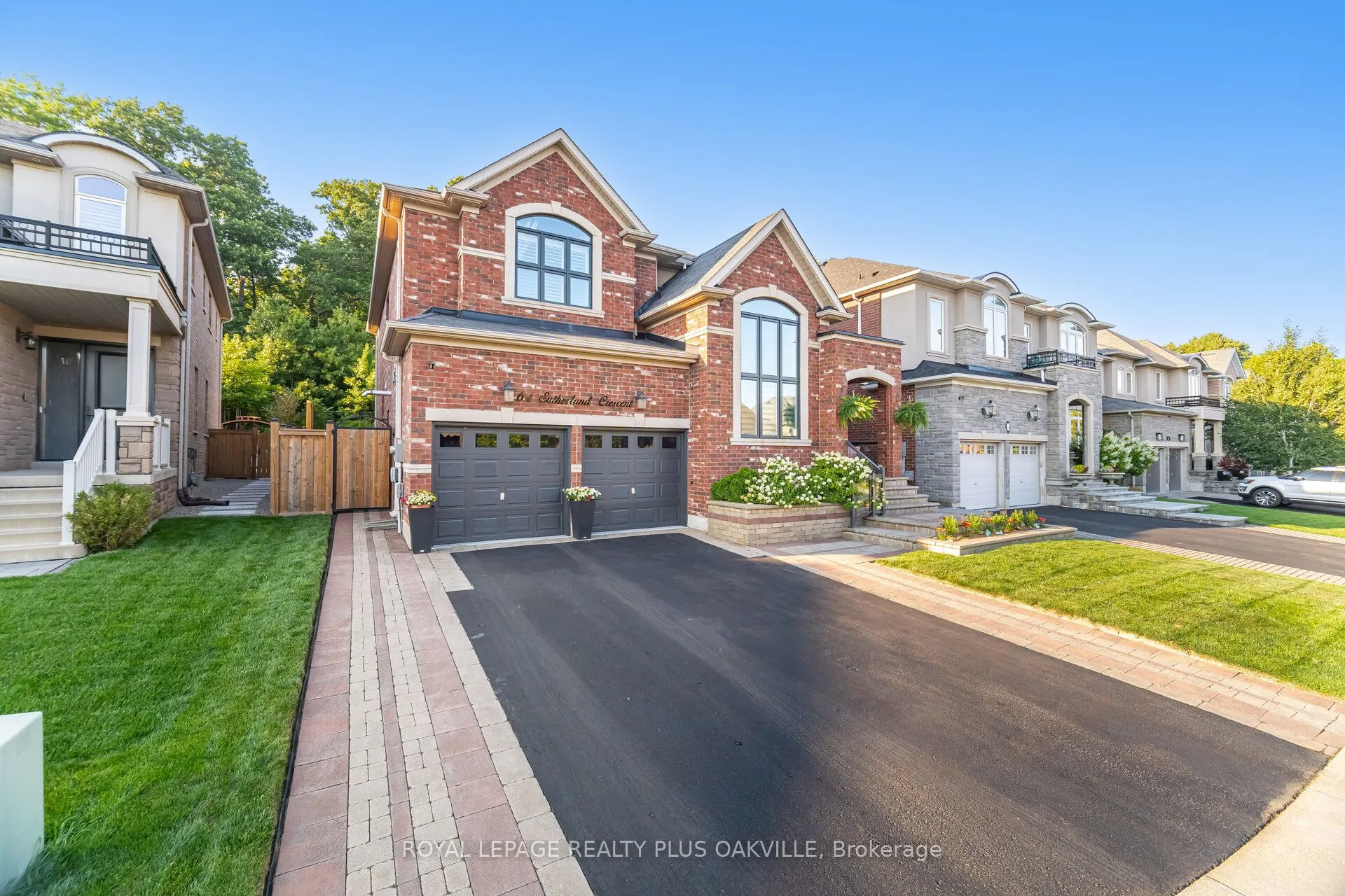 64 Sutherland Crescent