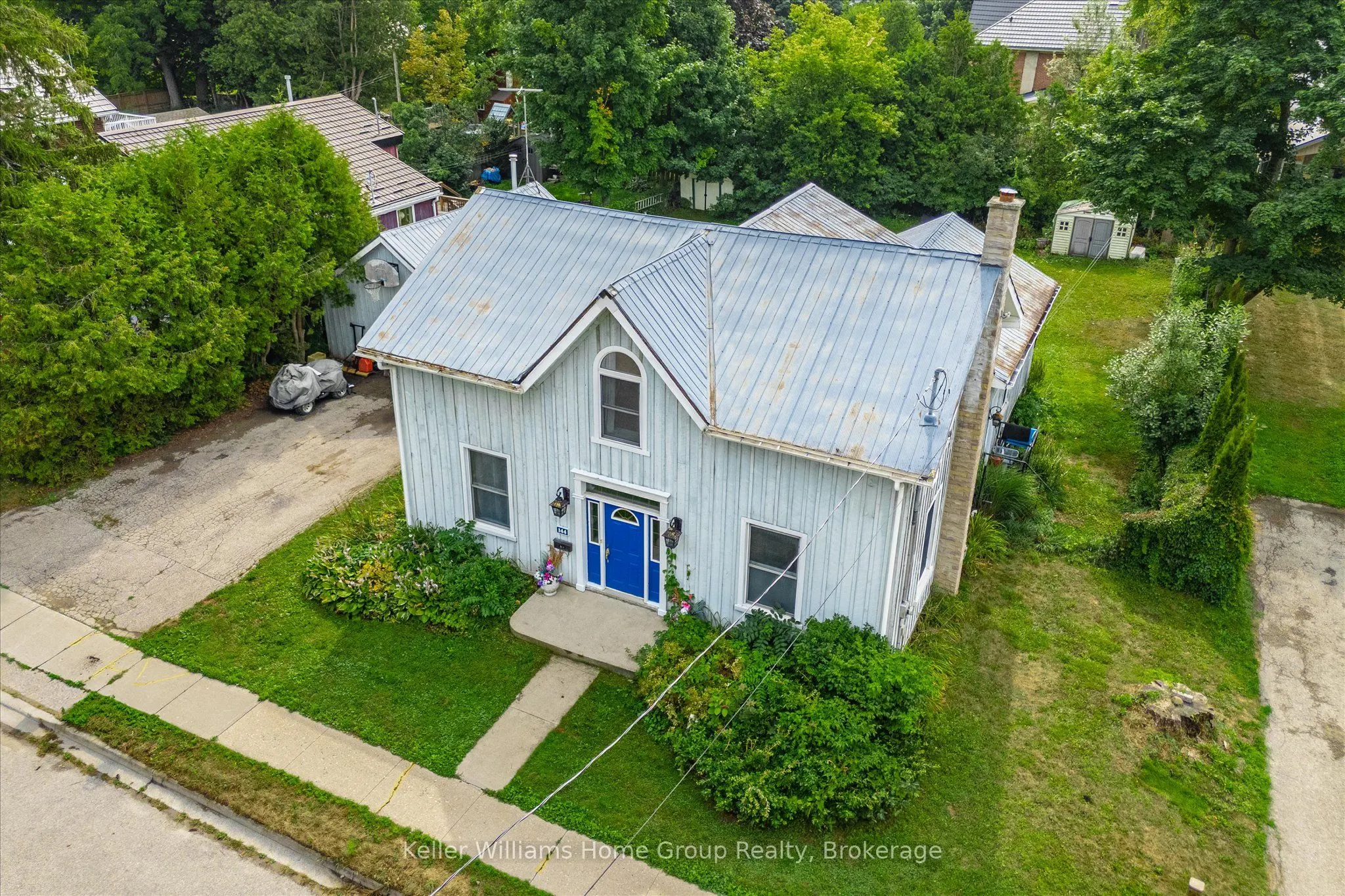 144 Hill Street E