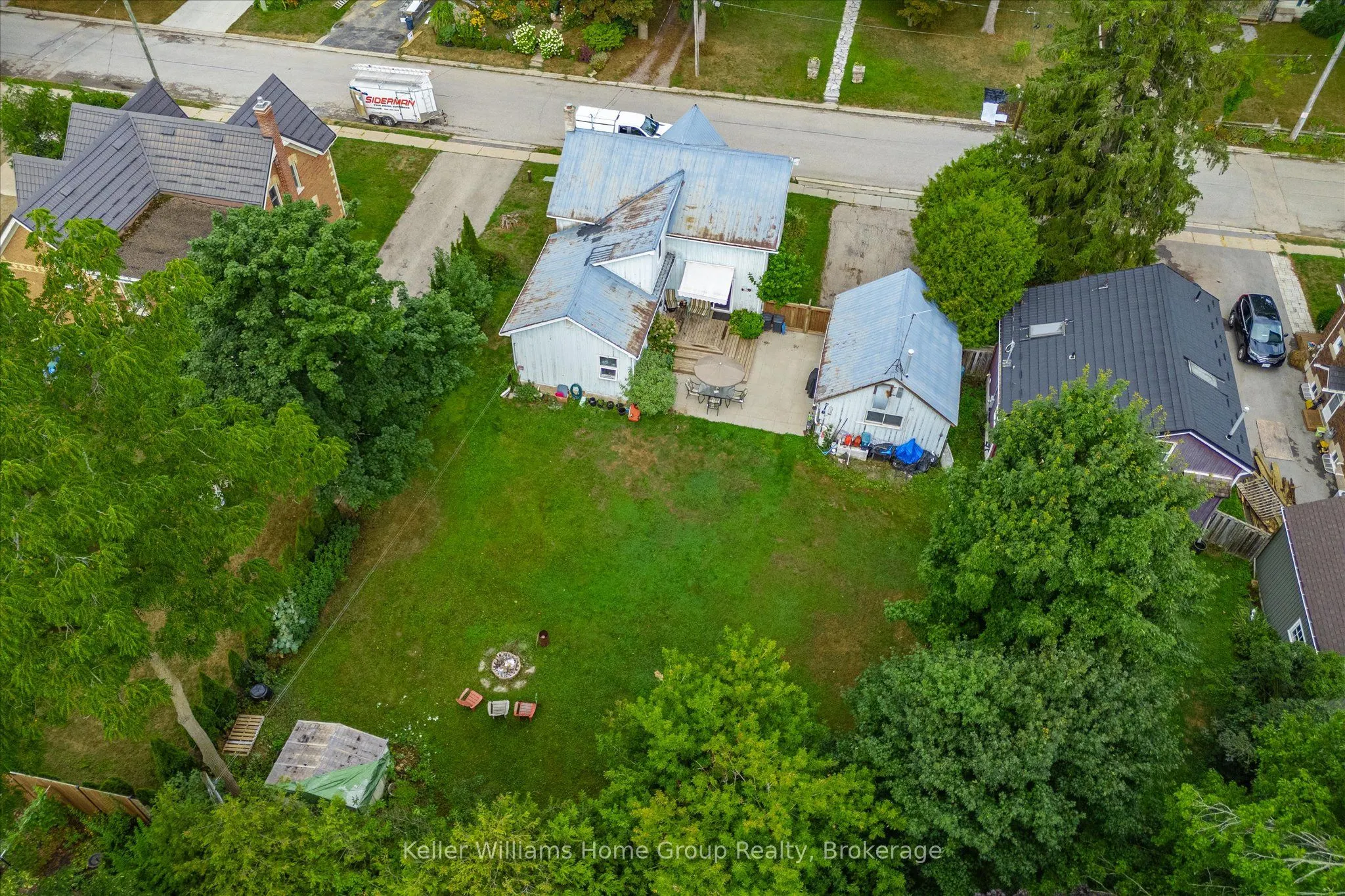 144 Hill Street E