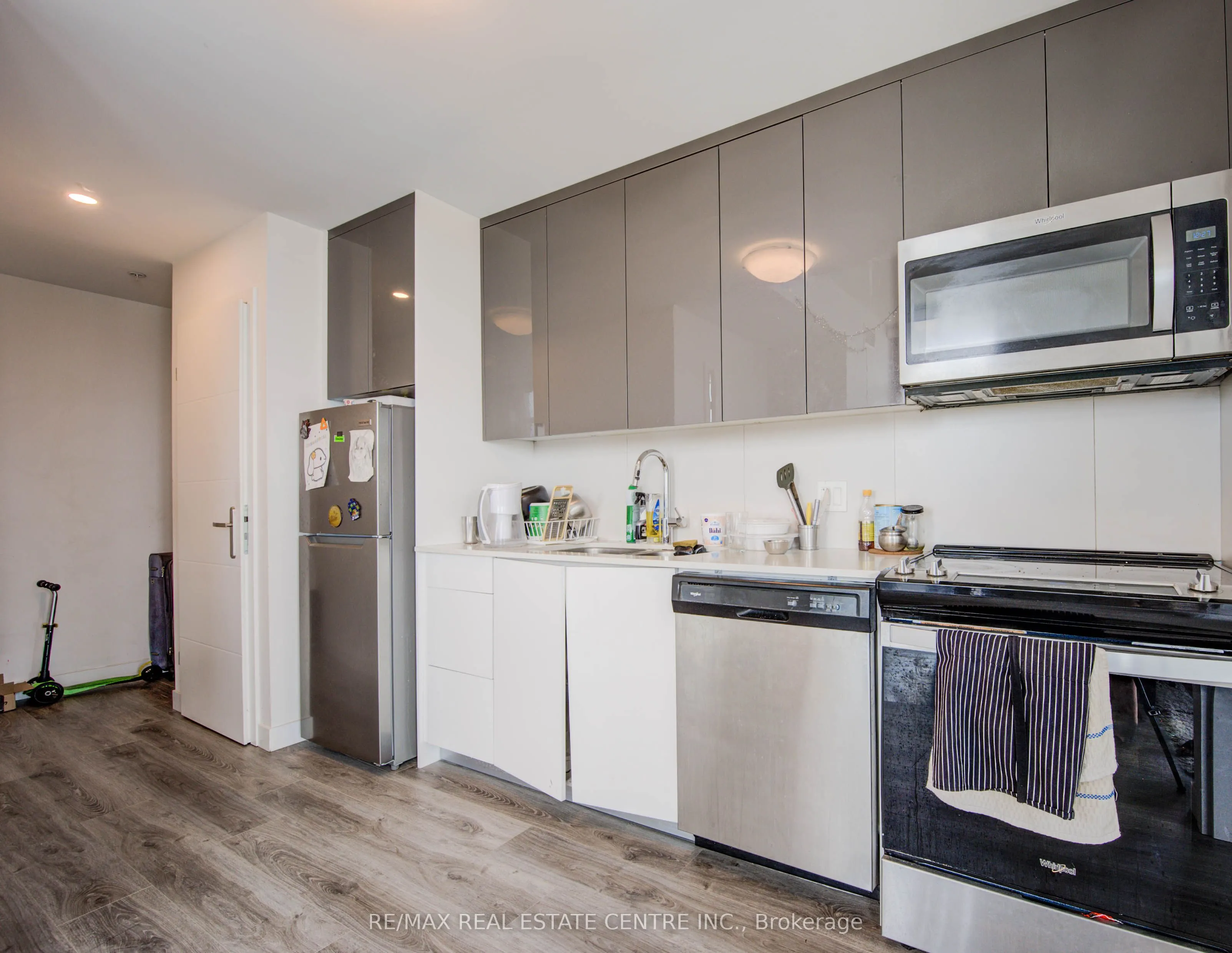60 Frederick Street, #1809