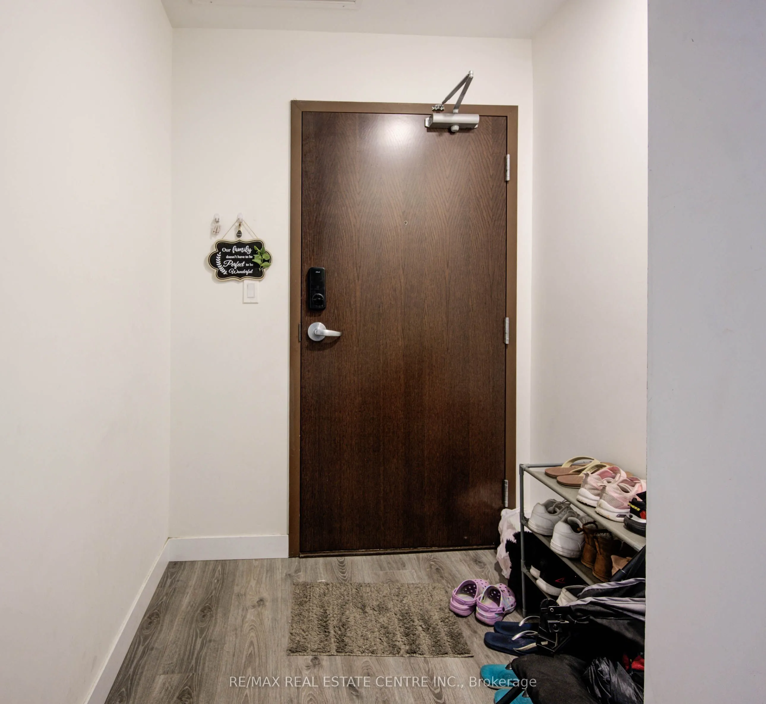 60 Frederick Street, #1809