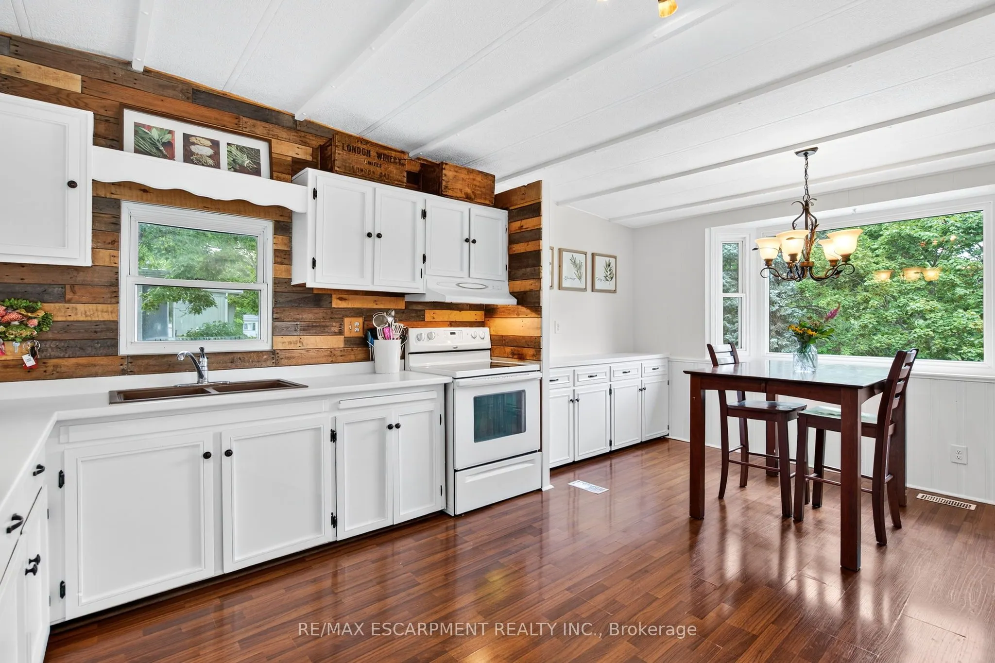 1294 Concession 8 Road W, #139 Maple Cres