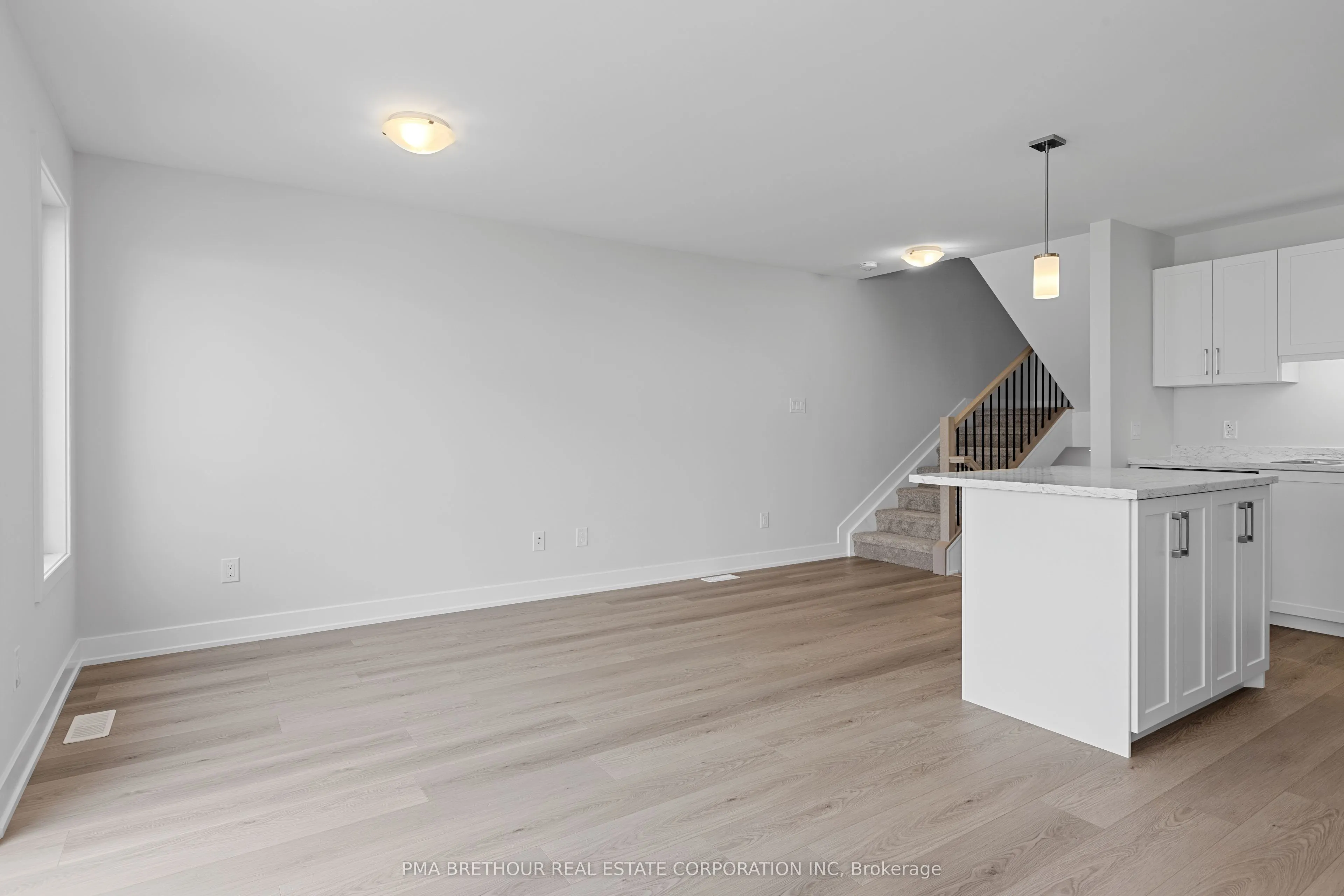 24 Margaret Graham Terrace