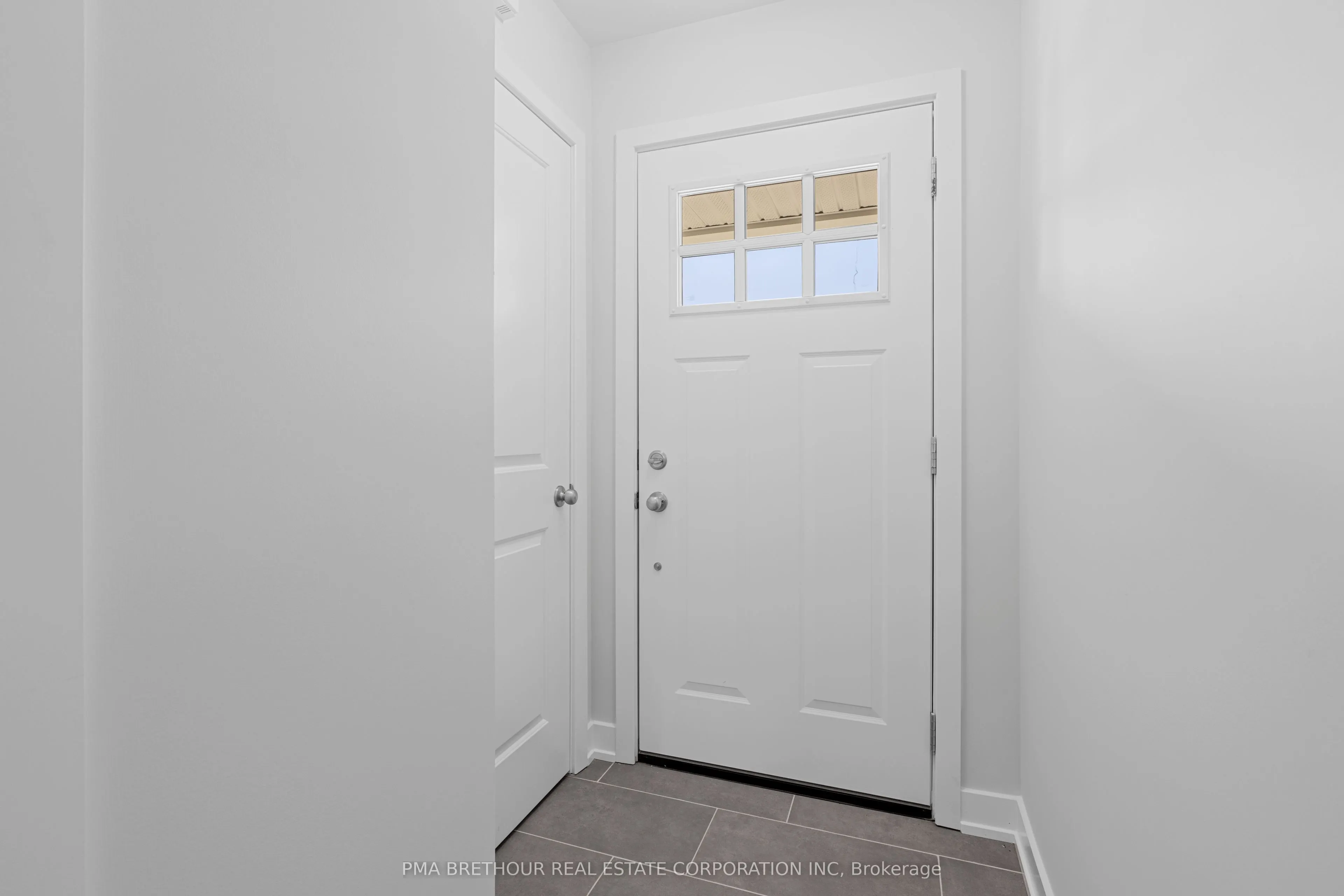 24 Margaret Graham Terrace