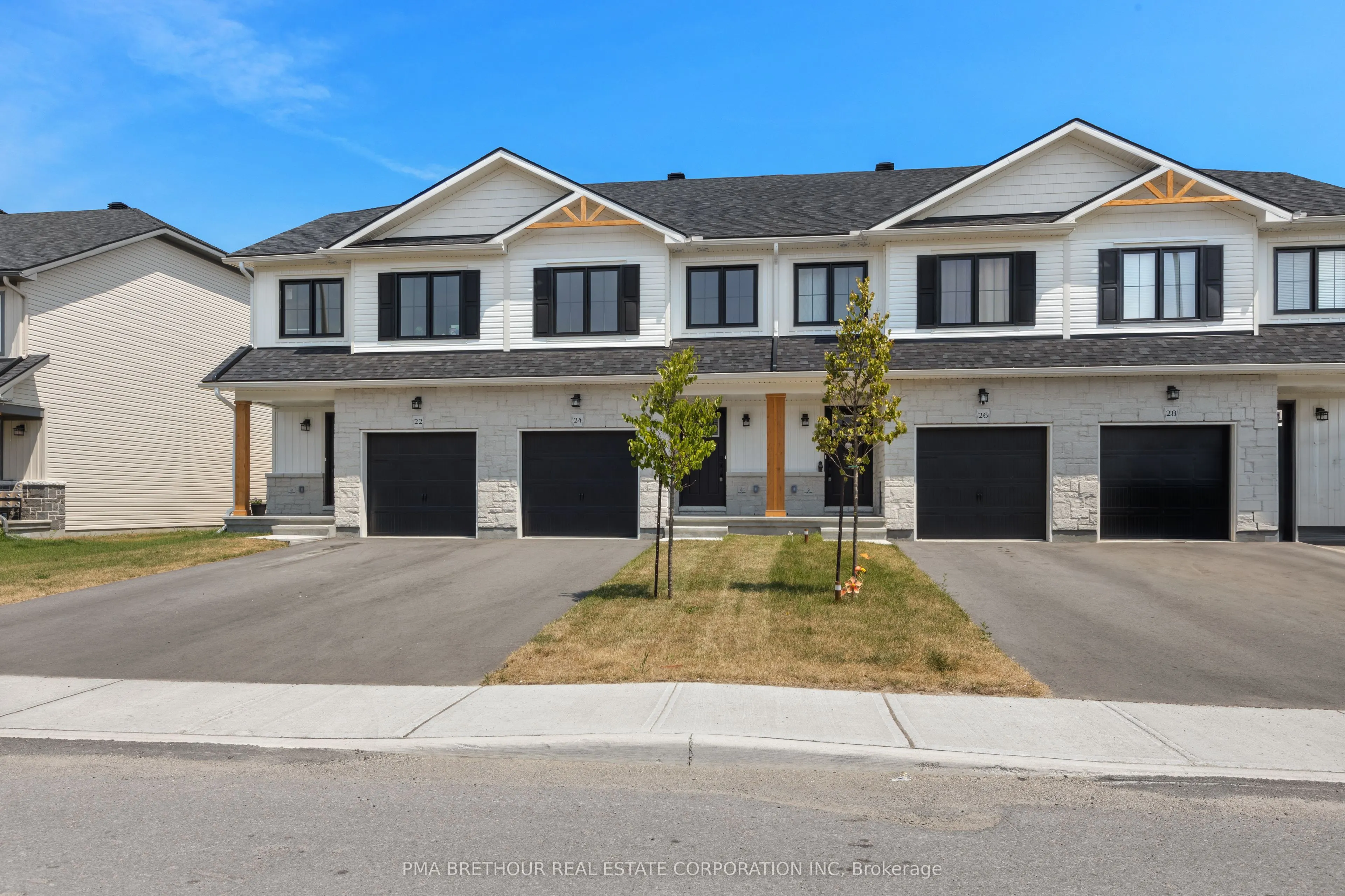 24 Margaret Graham Terrace