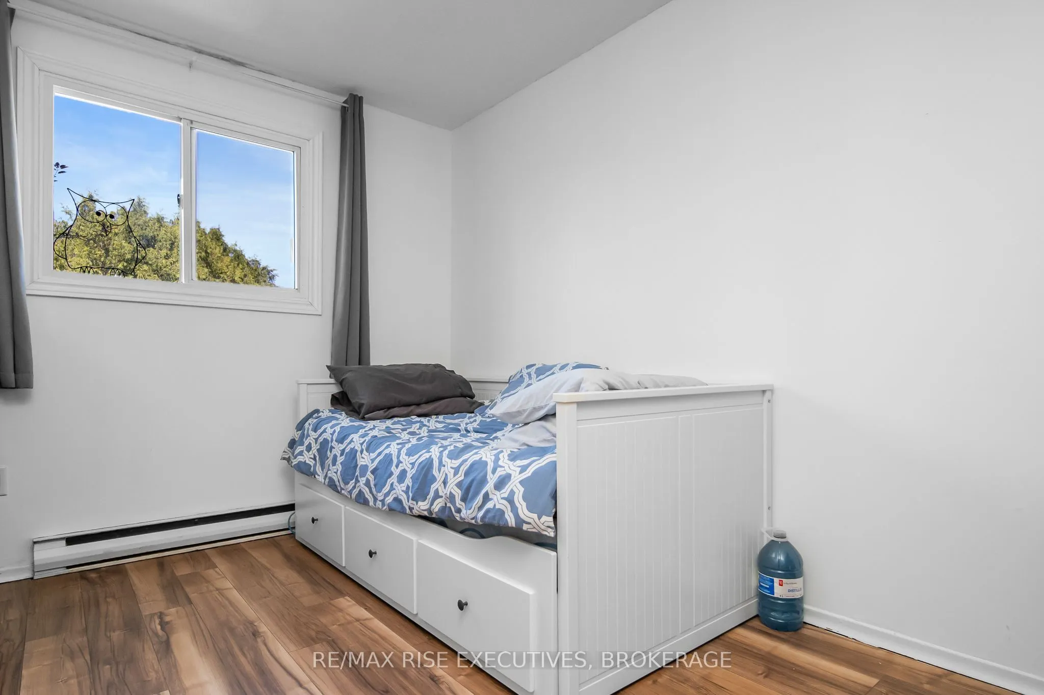 25 Rosemund Place, #115