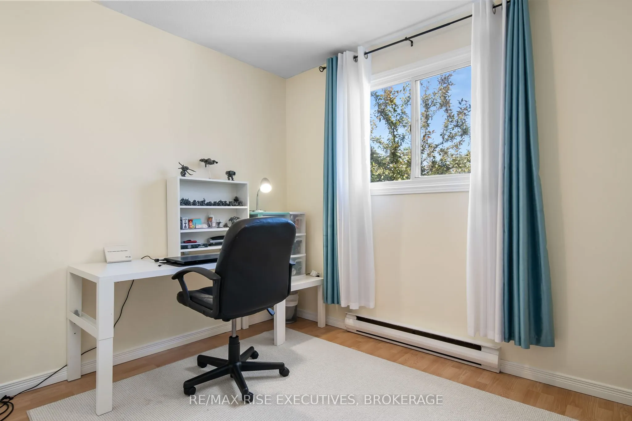 25 Rosemund Place, #115