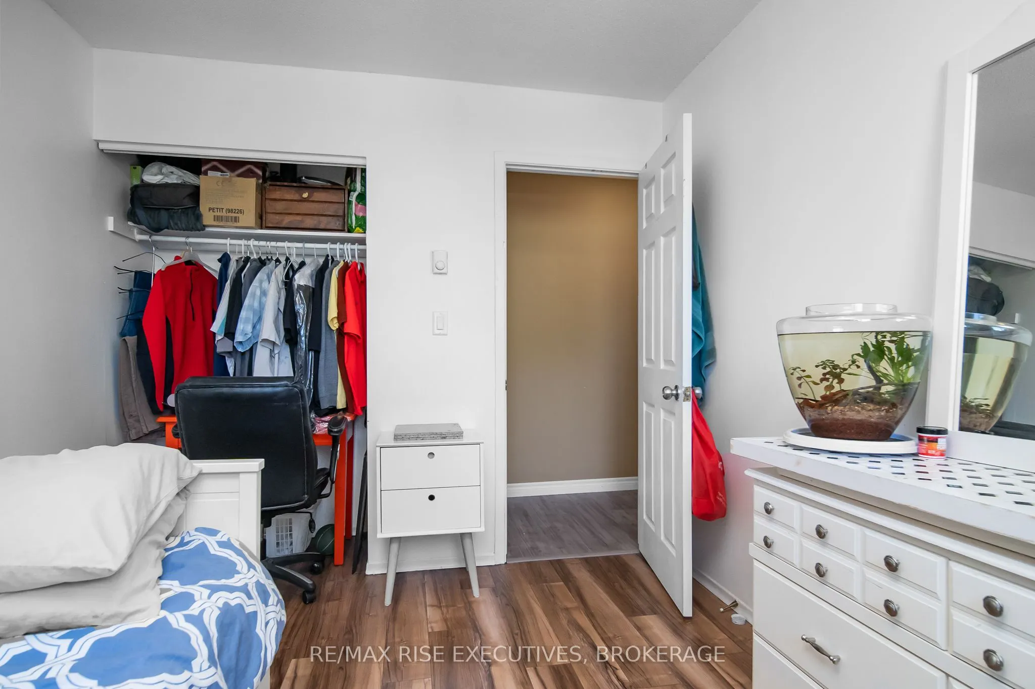25 Rosemund Place, #115