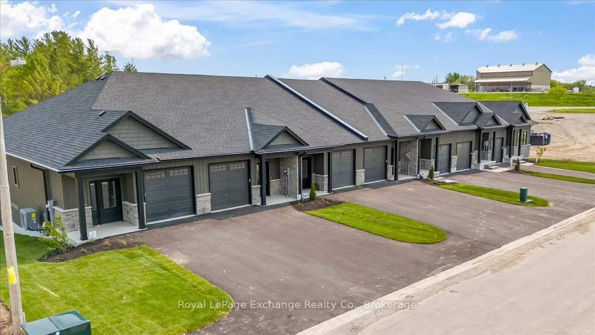 307 Arnaud Street, #3