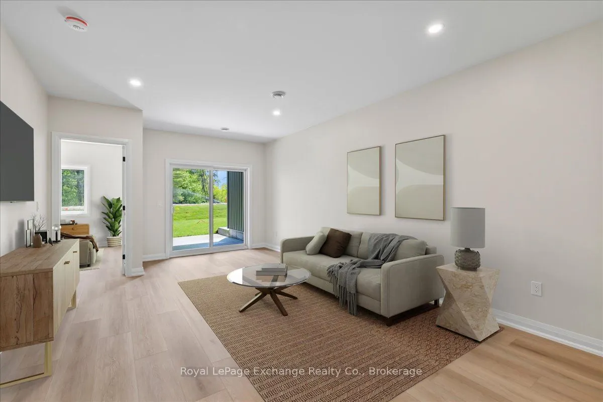 307 Arnaud Street, #3