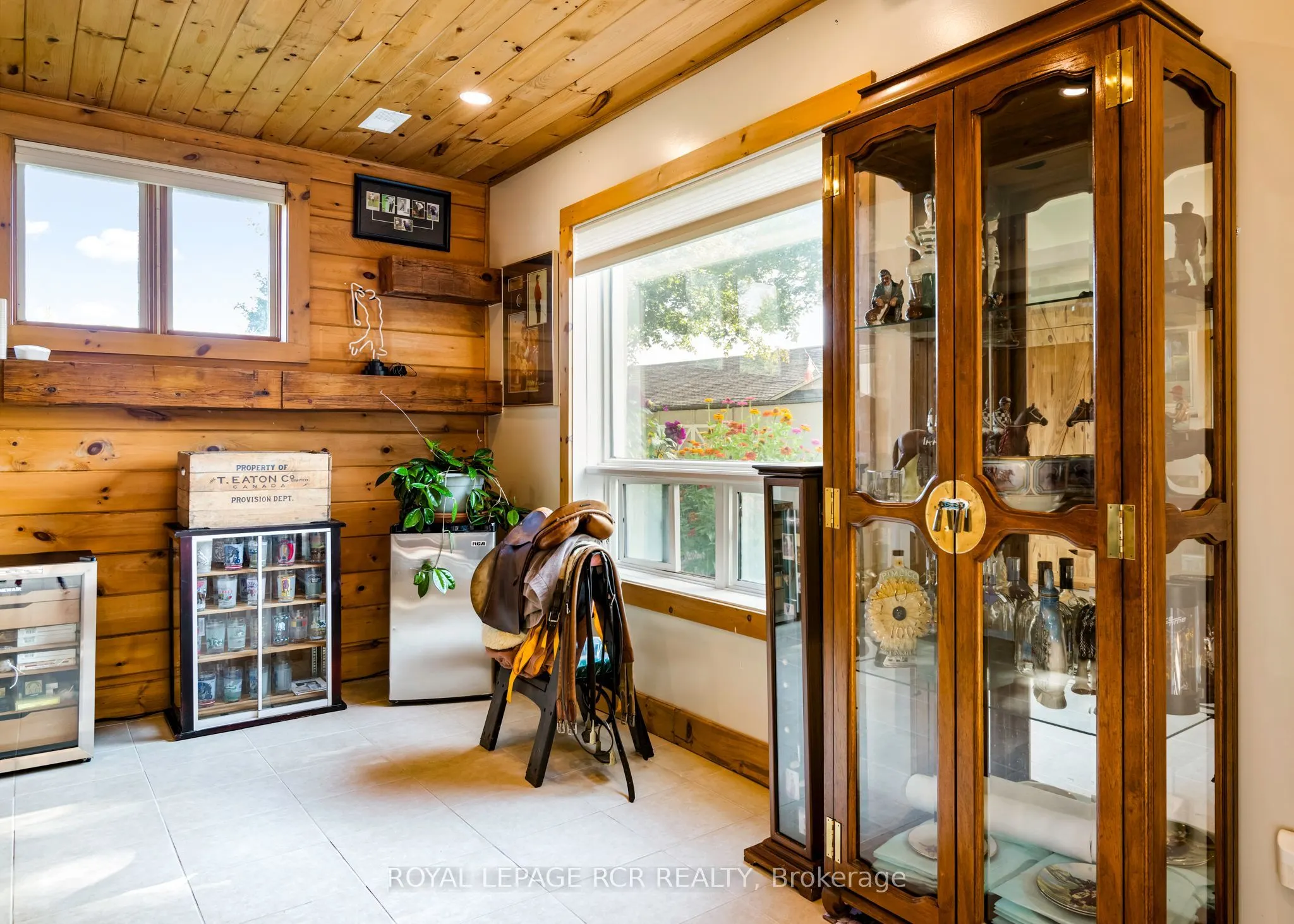 16 Barbour Drive