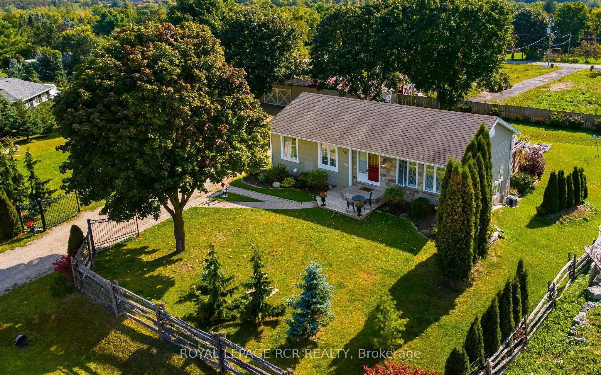 16 Barbour Drive