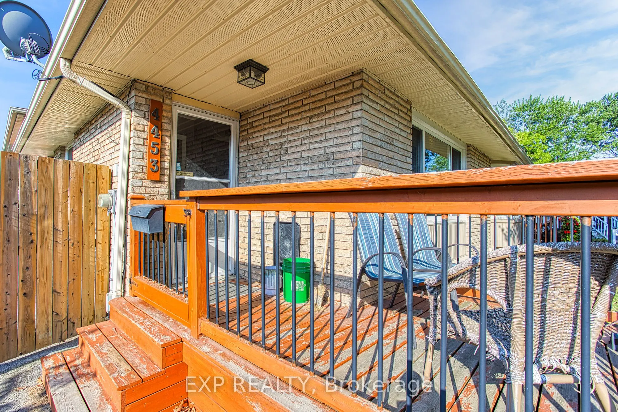 4453 Meadowvale Drive, #Main