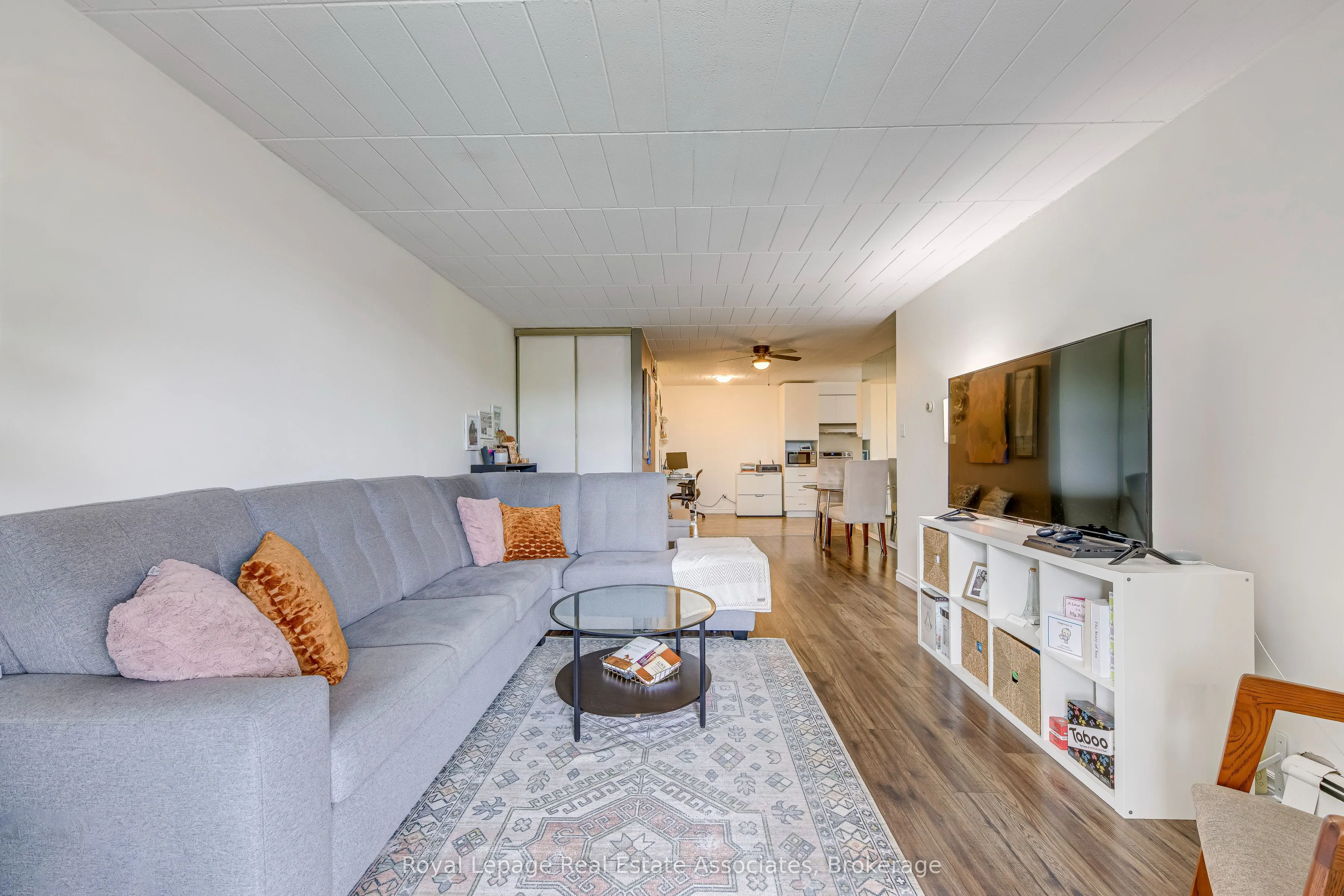63 Conroy Crescent, #58