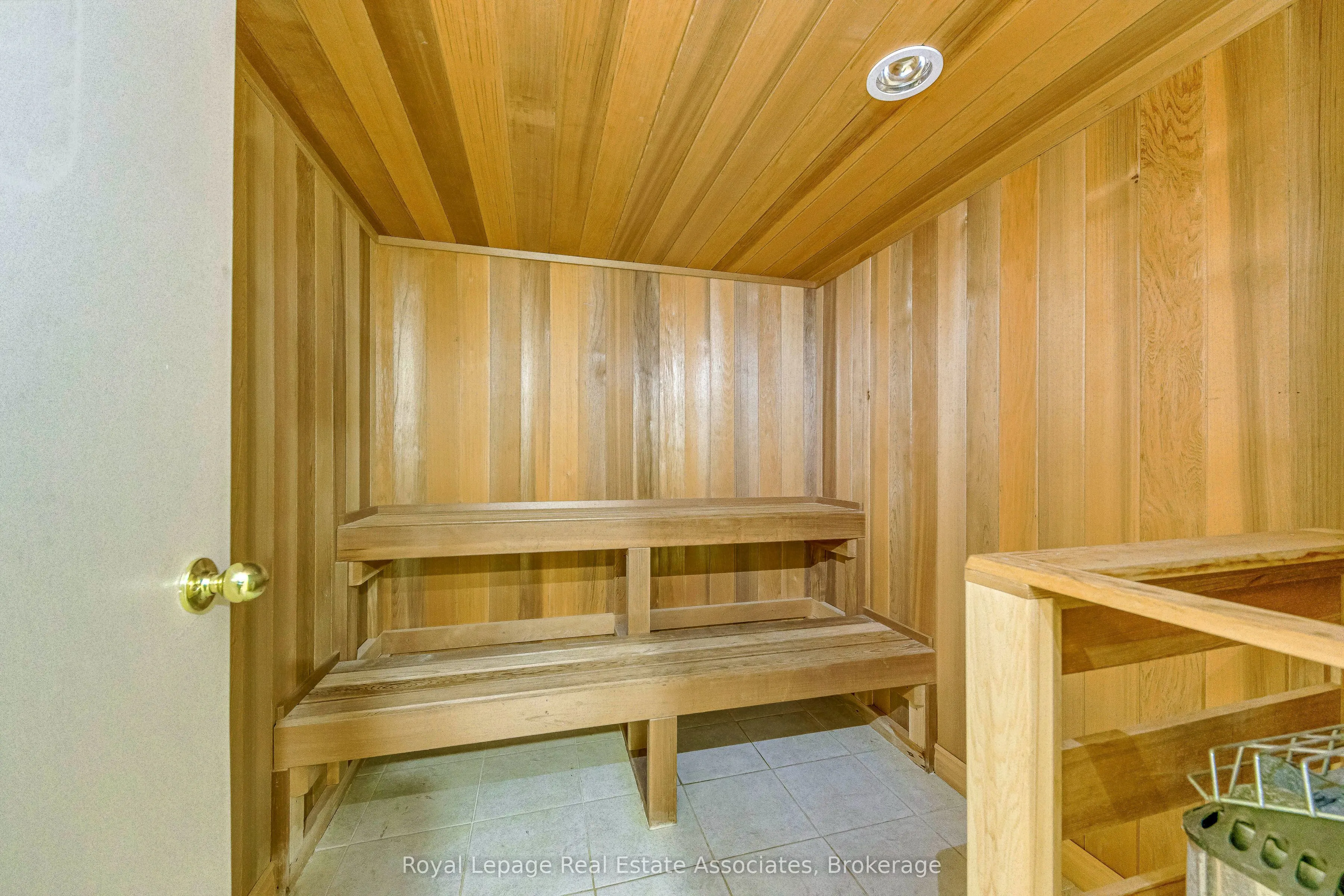63 Conroy Crescent, #58