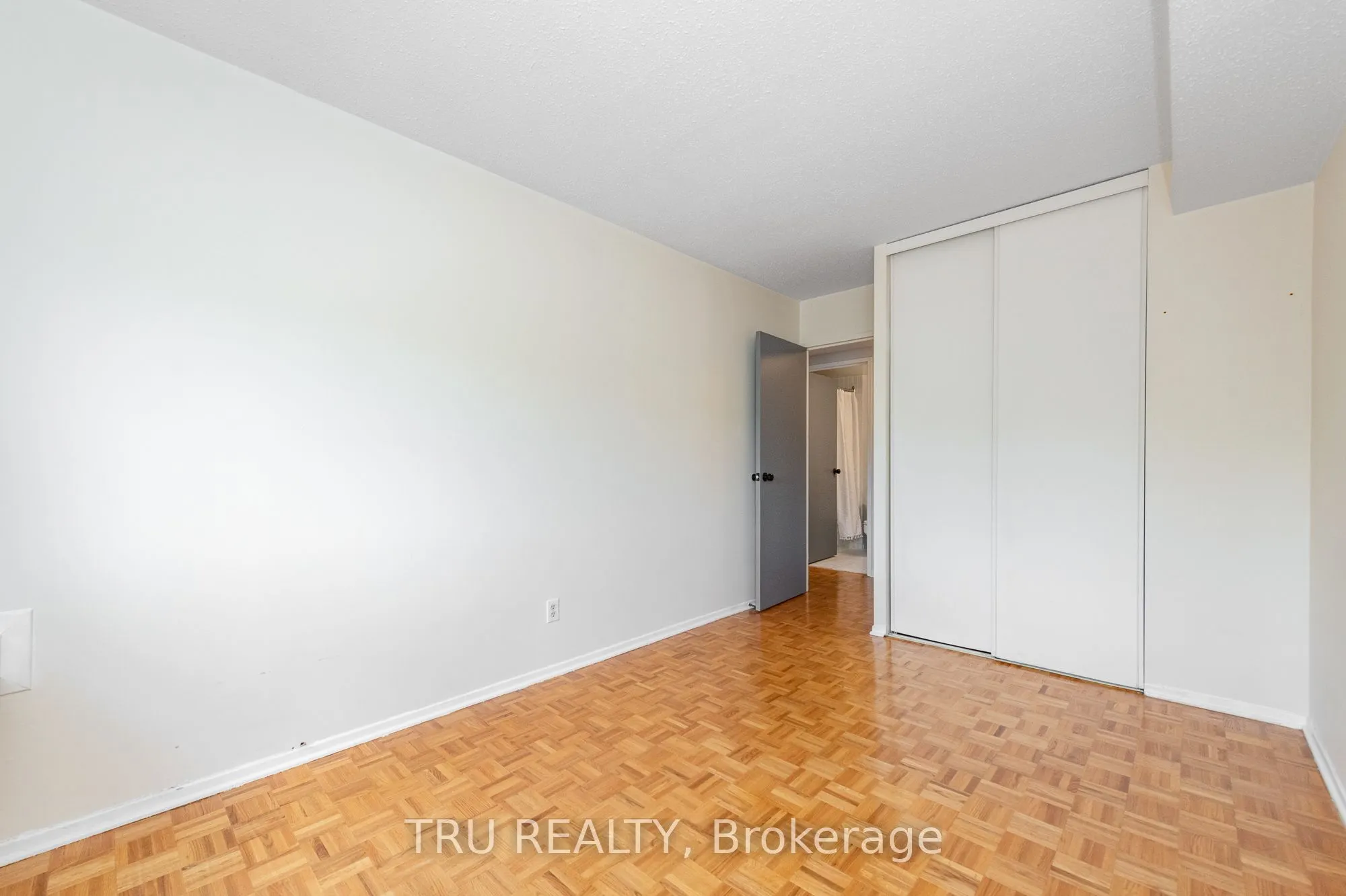 2871 Richmond Road, #603