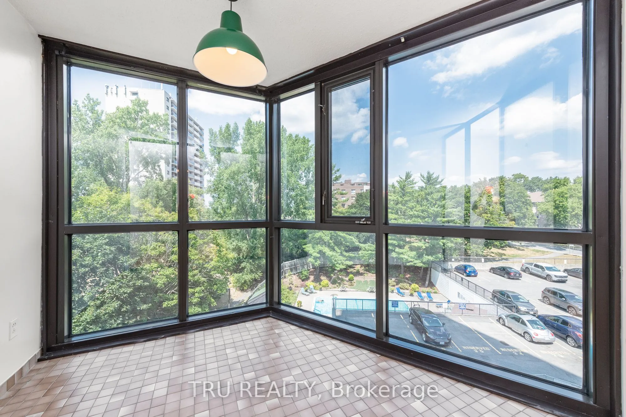 2871 Richmond Road, #603