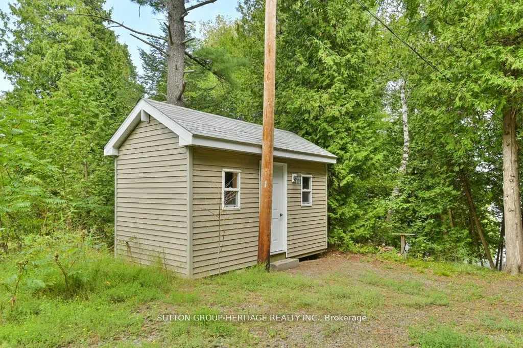 224 Shoreline Lane