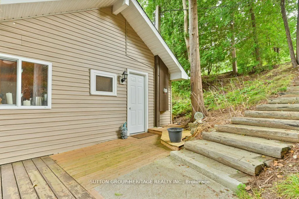 224 Shoreline Lane