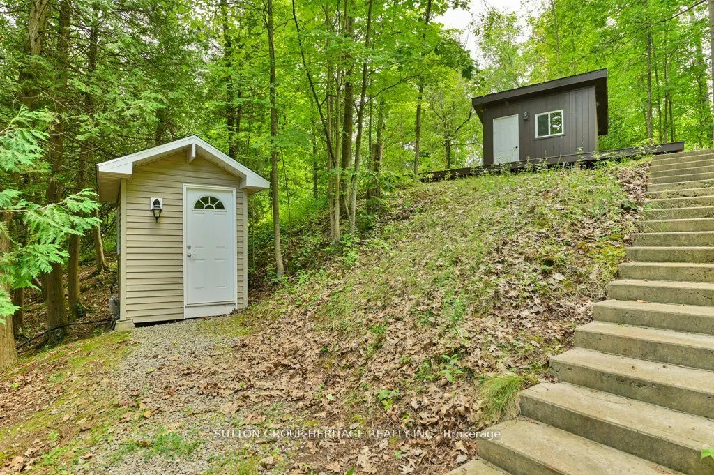 224 Shoreline Lane