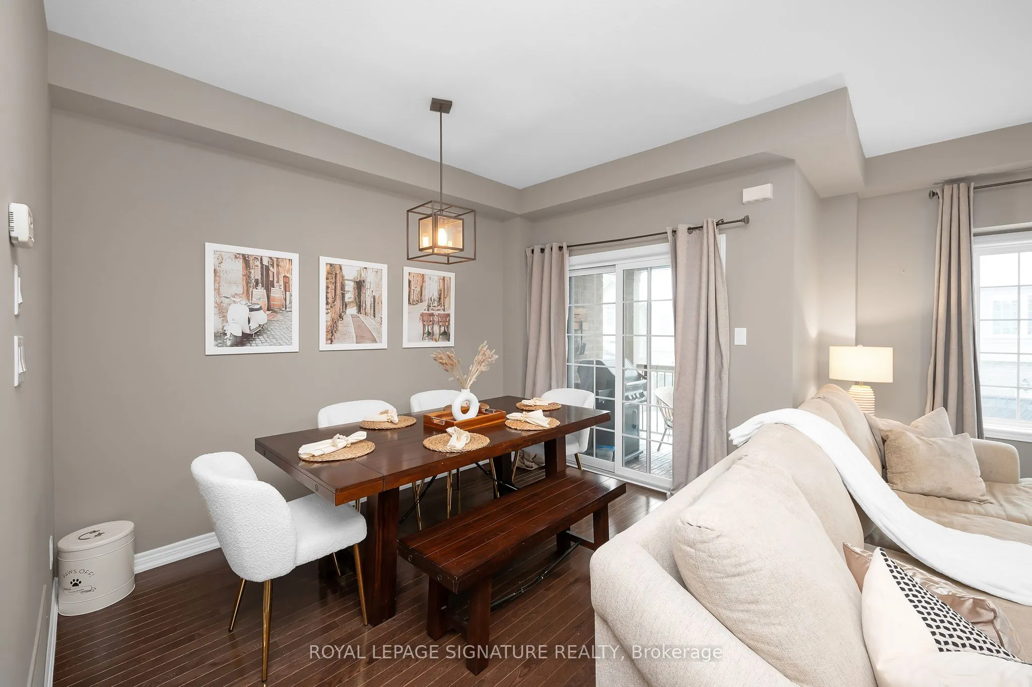 215 Dundas Street E, #29