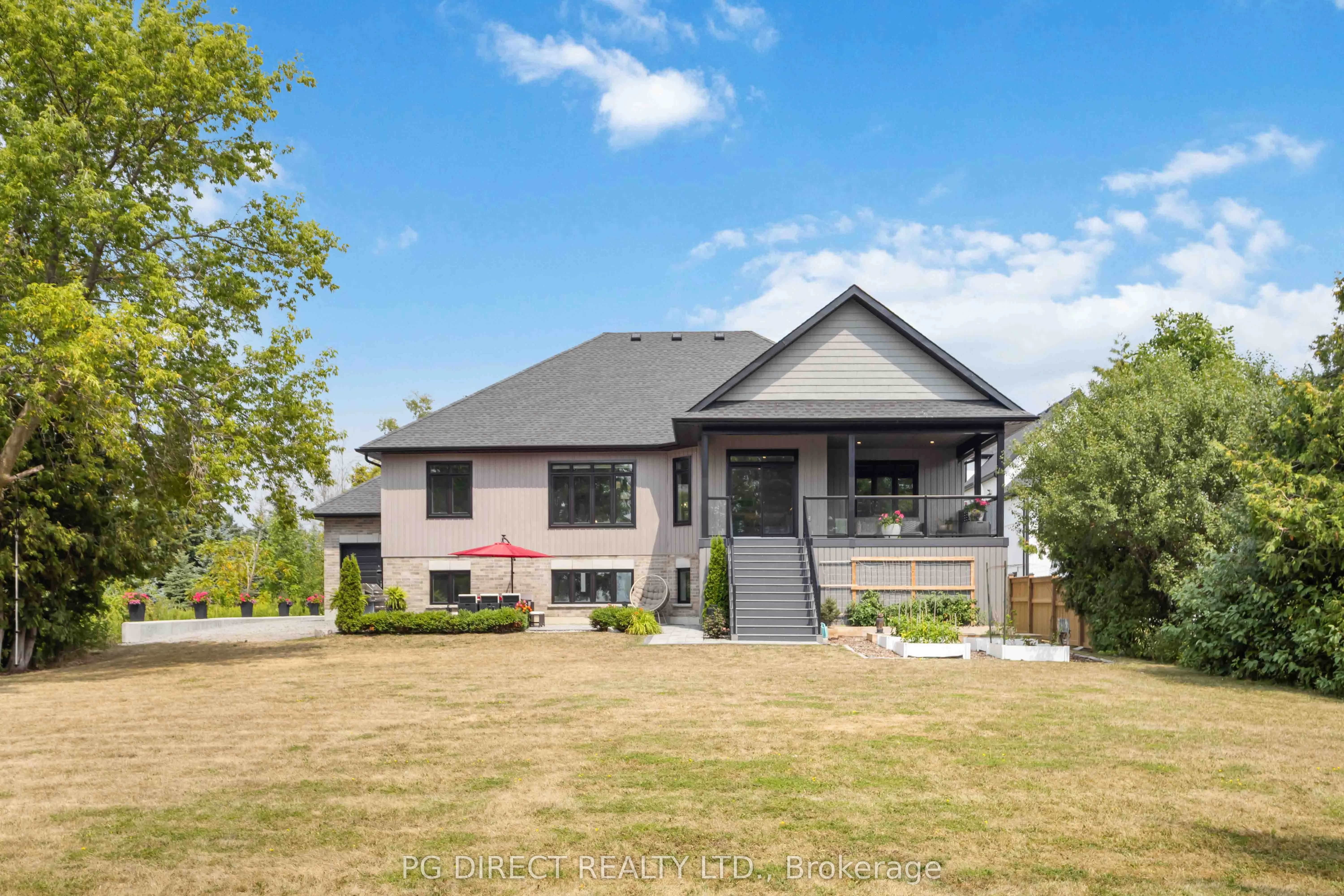 46 Pleasant View Crescent