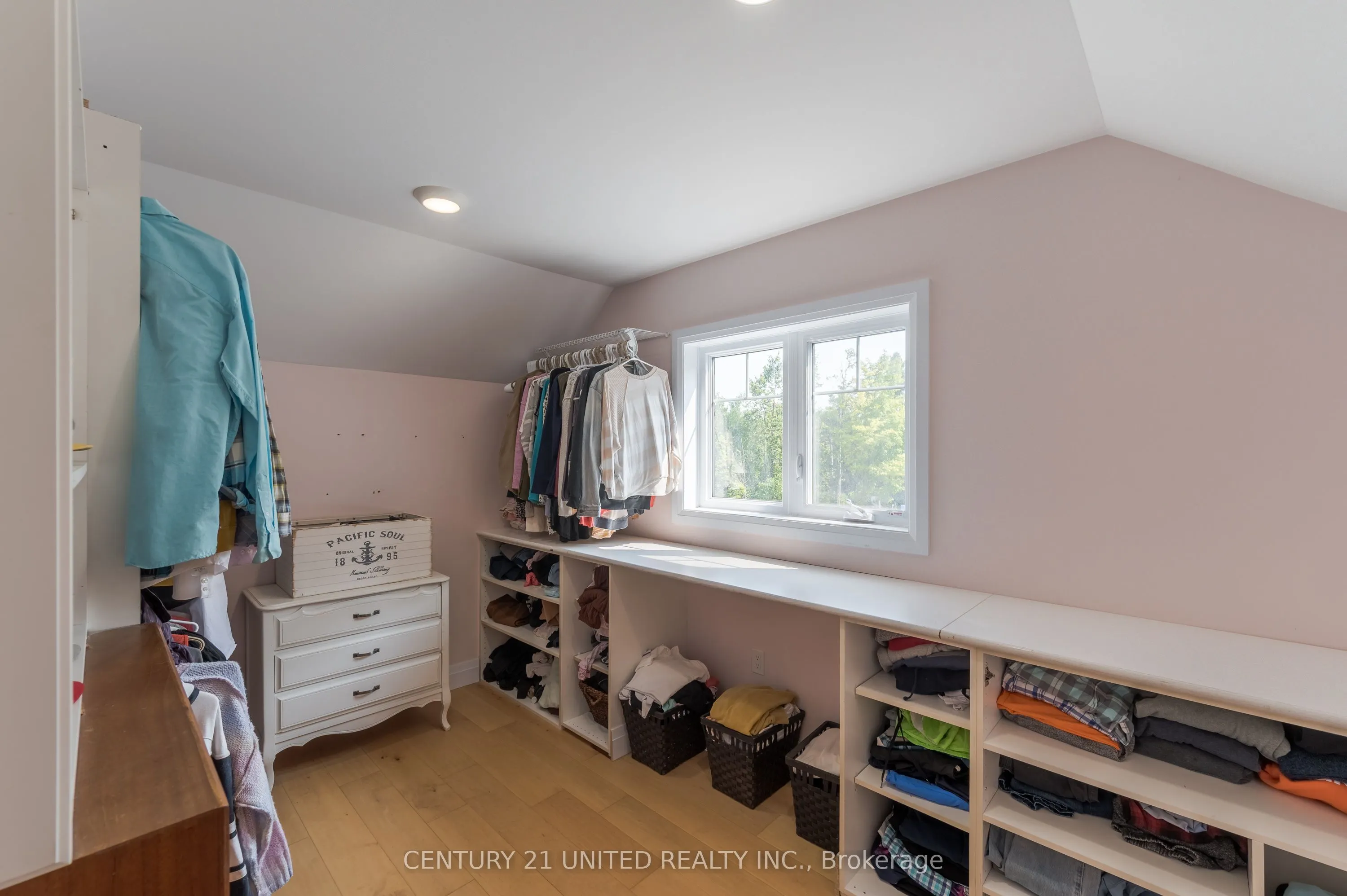 142 Hickory Beach Road