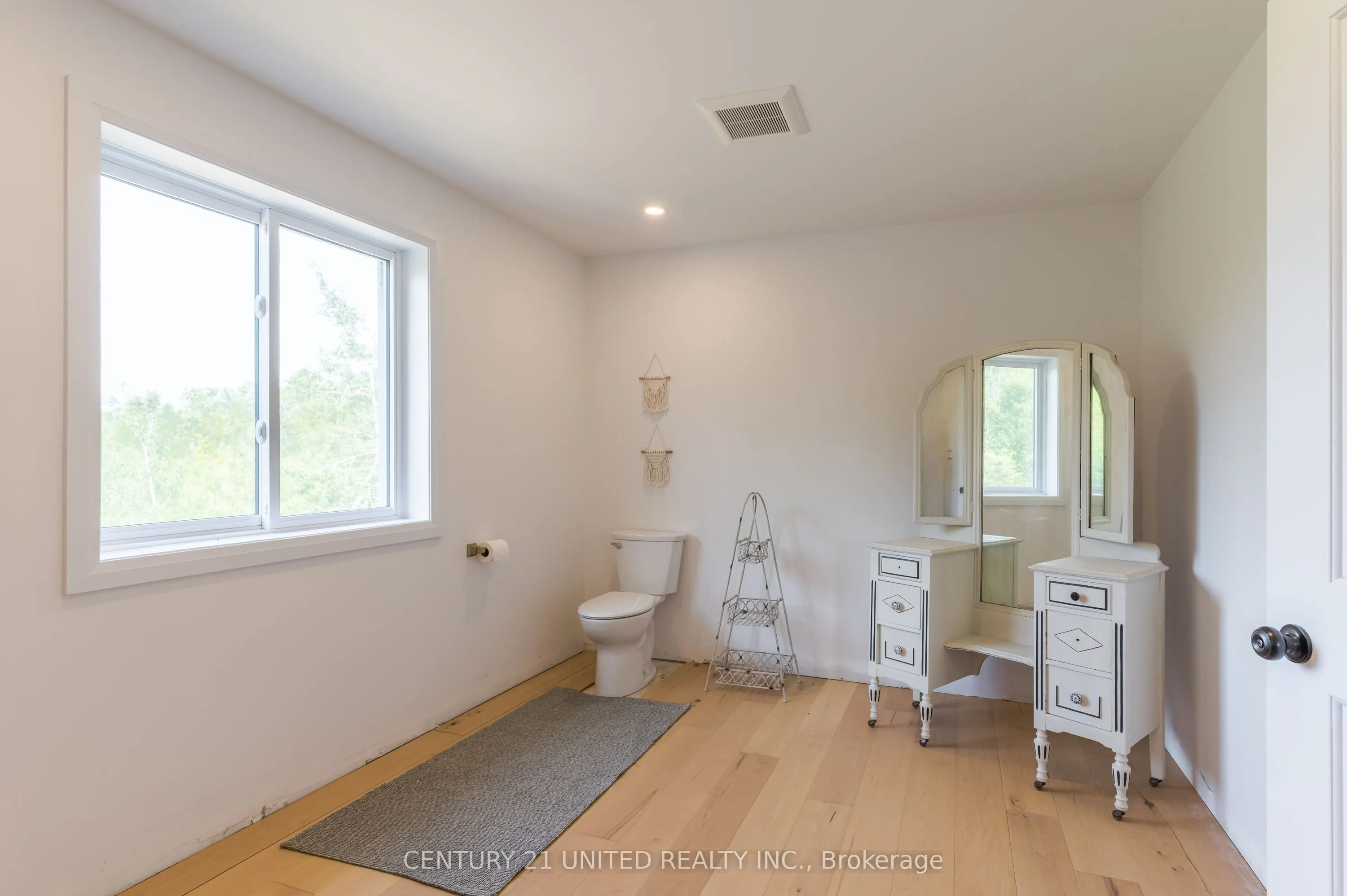 142 Hickory Beach Road