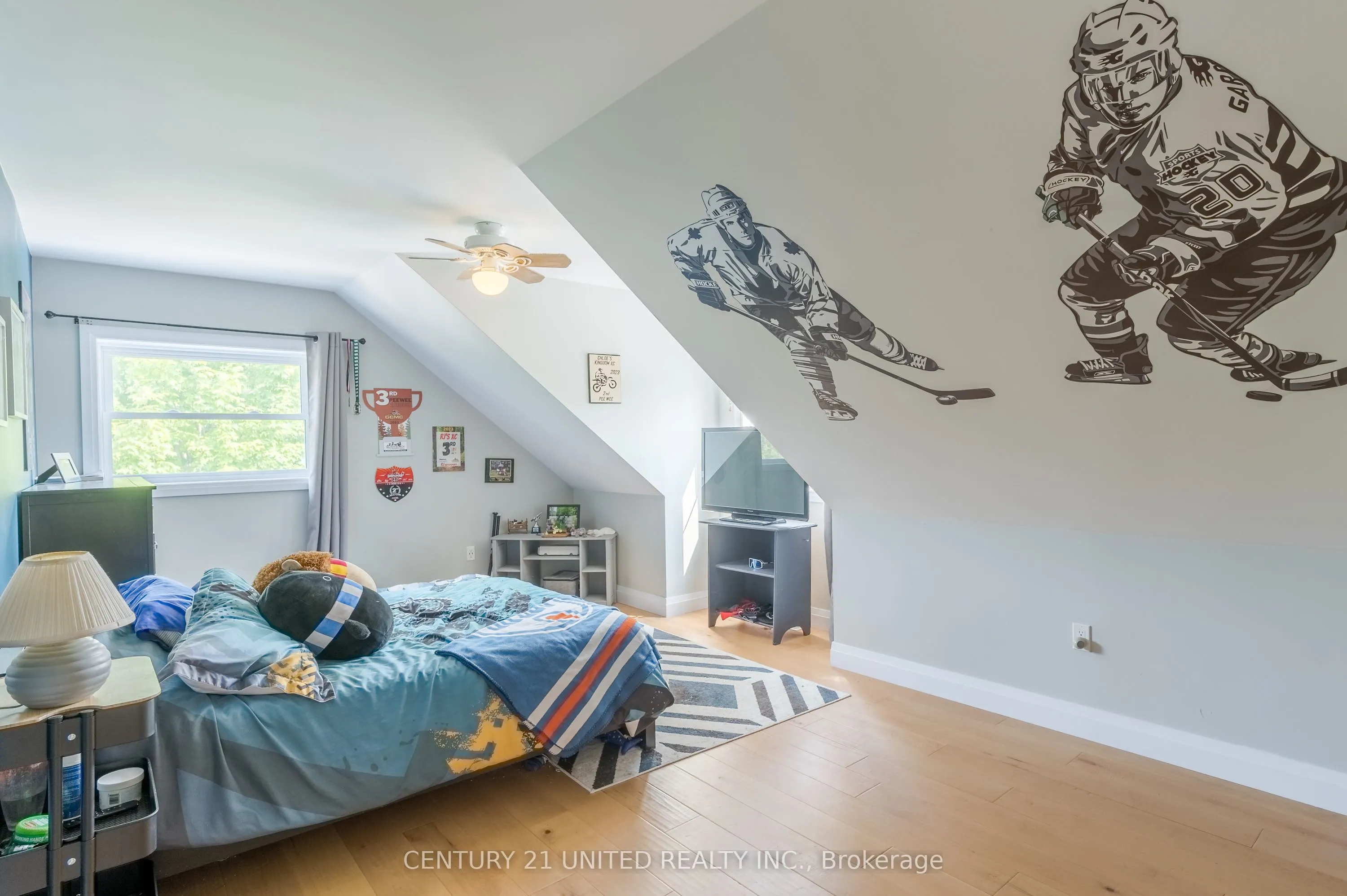 142 Hickory Beach Road